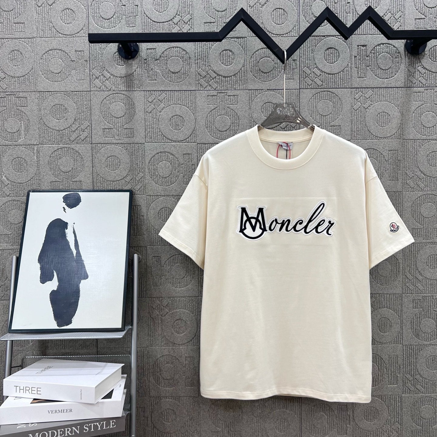 LuxluxHouse Best Quality Clothes T-shirt Moncler