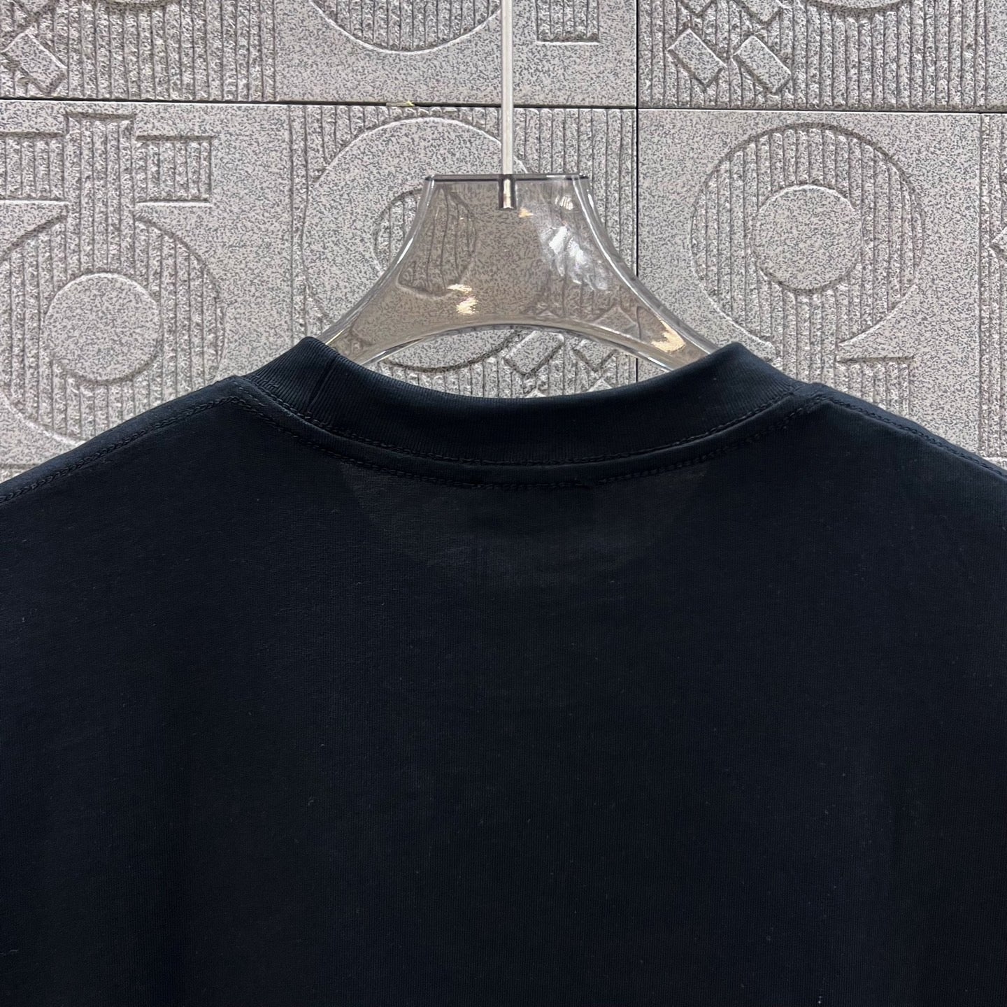 LuxluxHouse Best Quality Clothes T-shirt Moncler