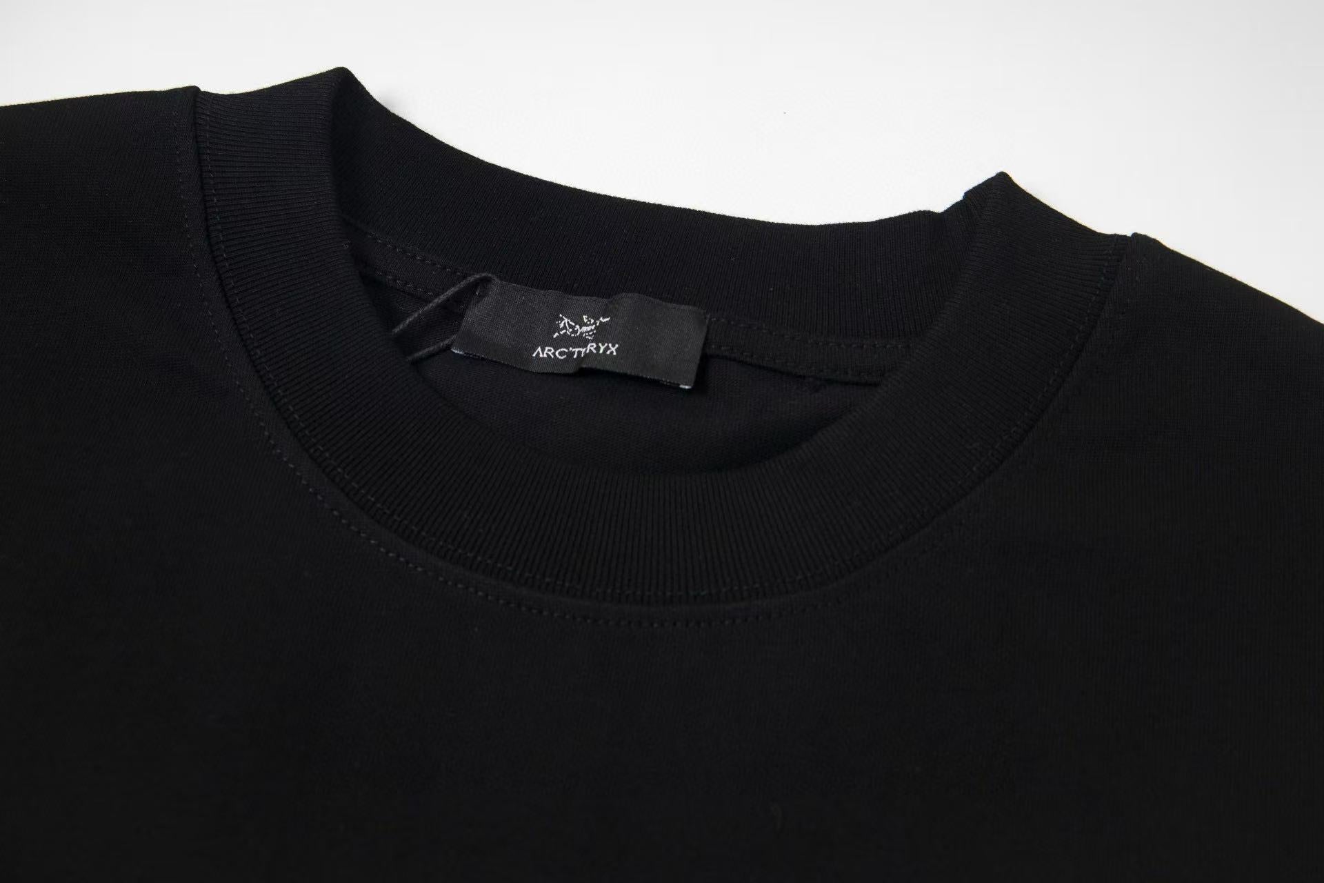 LuxluxHouse Best Quality Clothes T-shirt Arcteryx