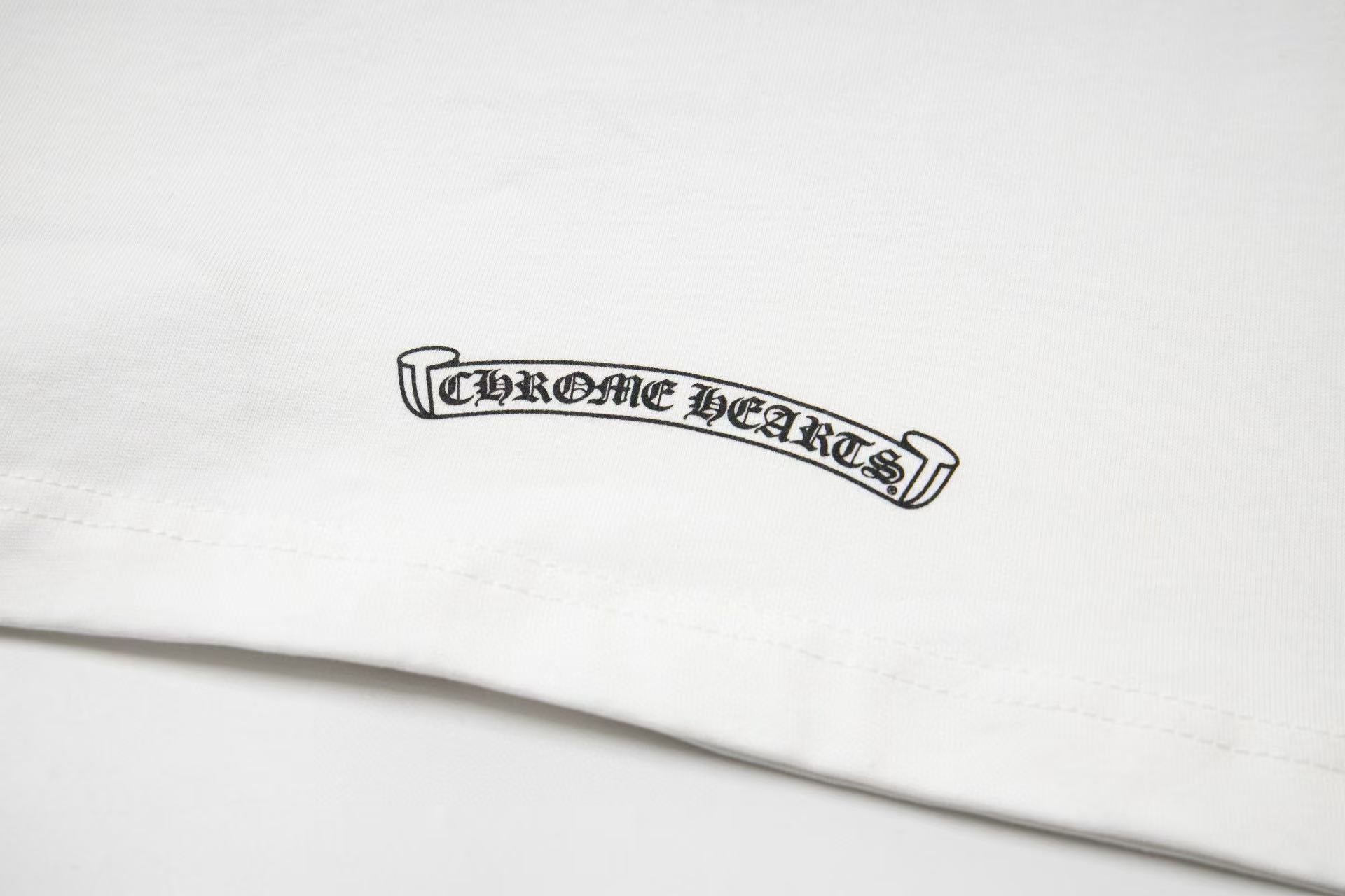 LuxluxHouse Best Quality Clothes Chrome Hearts T-shirt