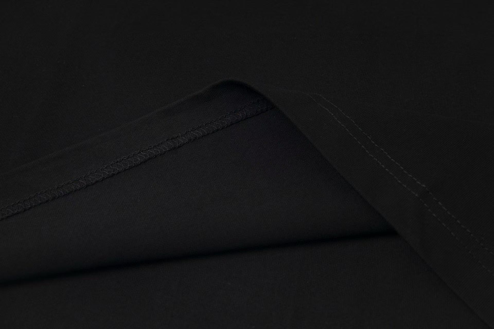 LuxluxHouse Best Quality Clothes T-shirt Chanel & Maison Margiela