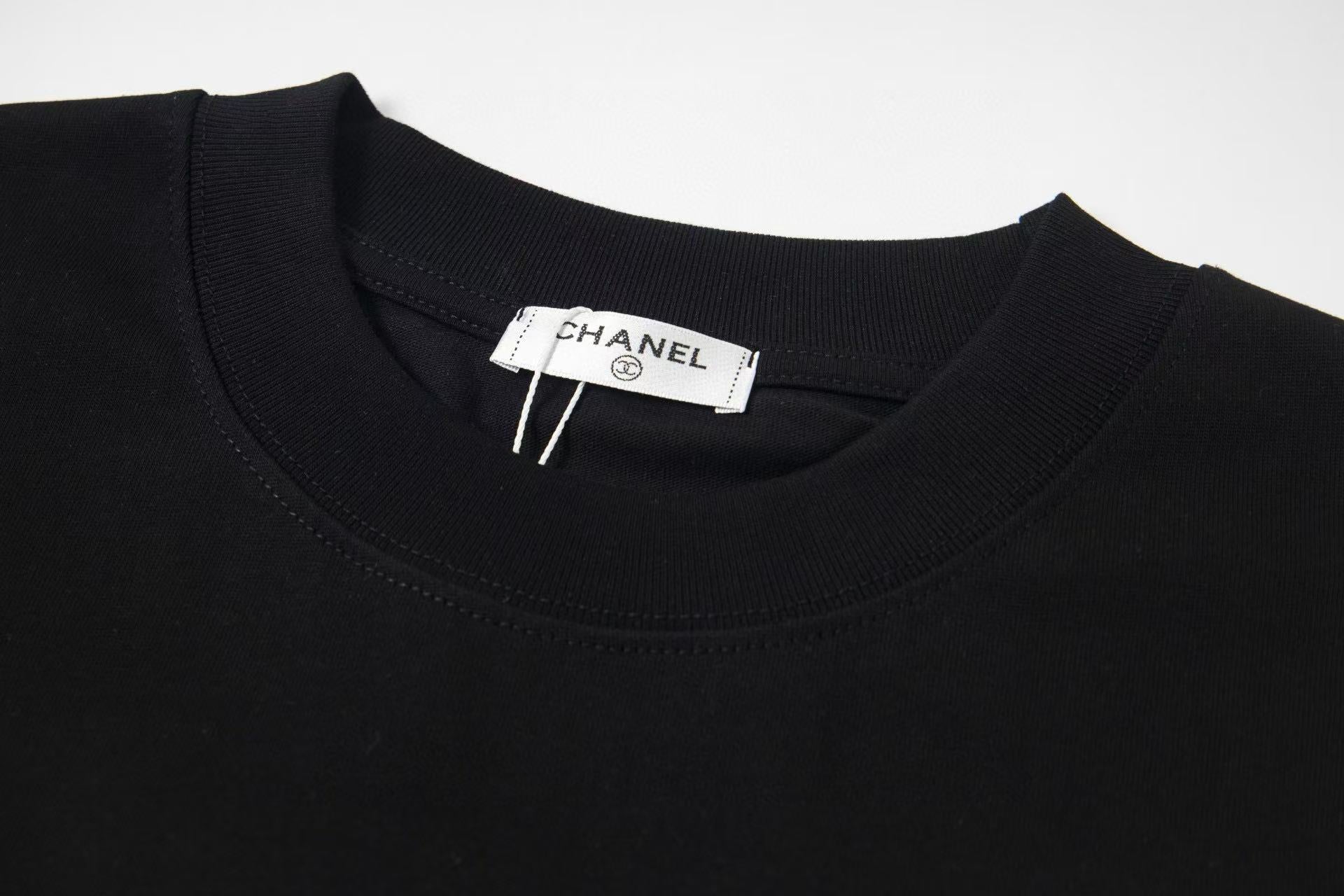 LuxluxHouse Best Quality Clothes T-shirt Chanel & Maison Margiela