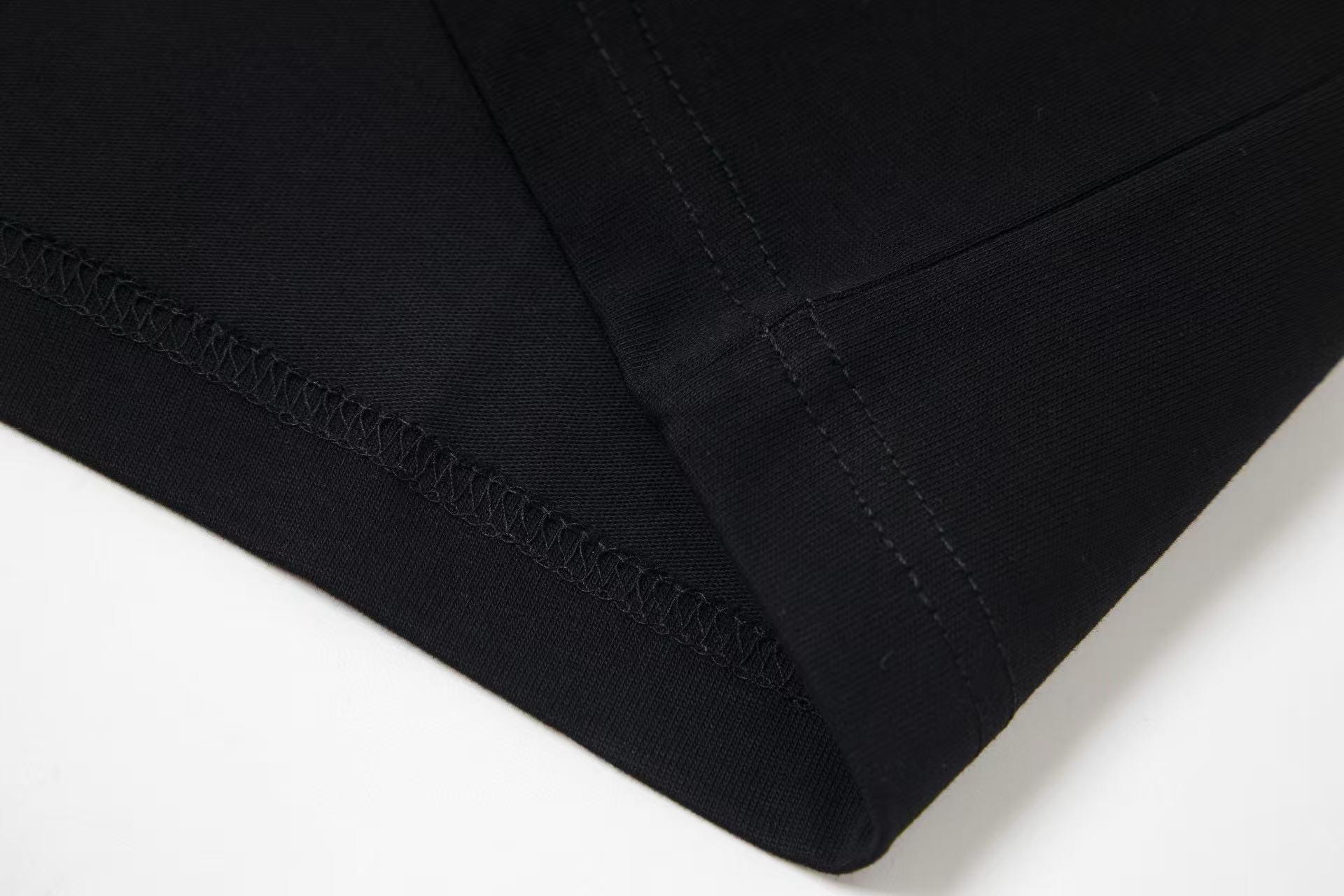 LuxluxHouse Best Quality Clothes T-shirt Prada