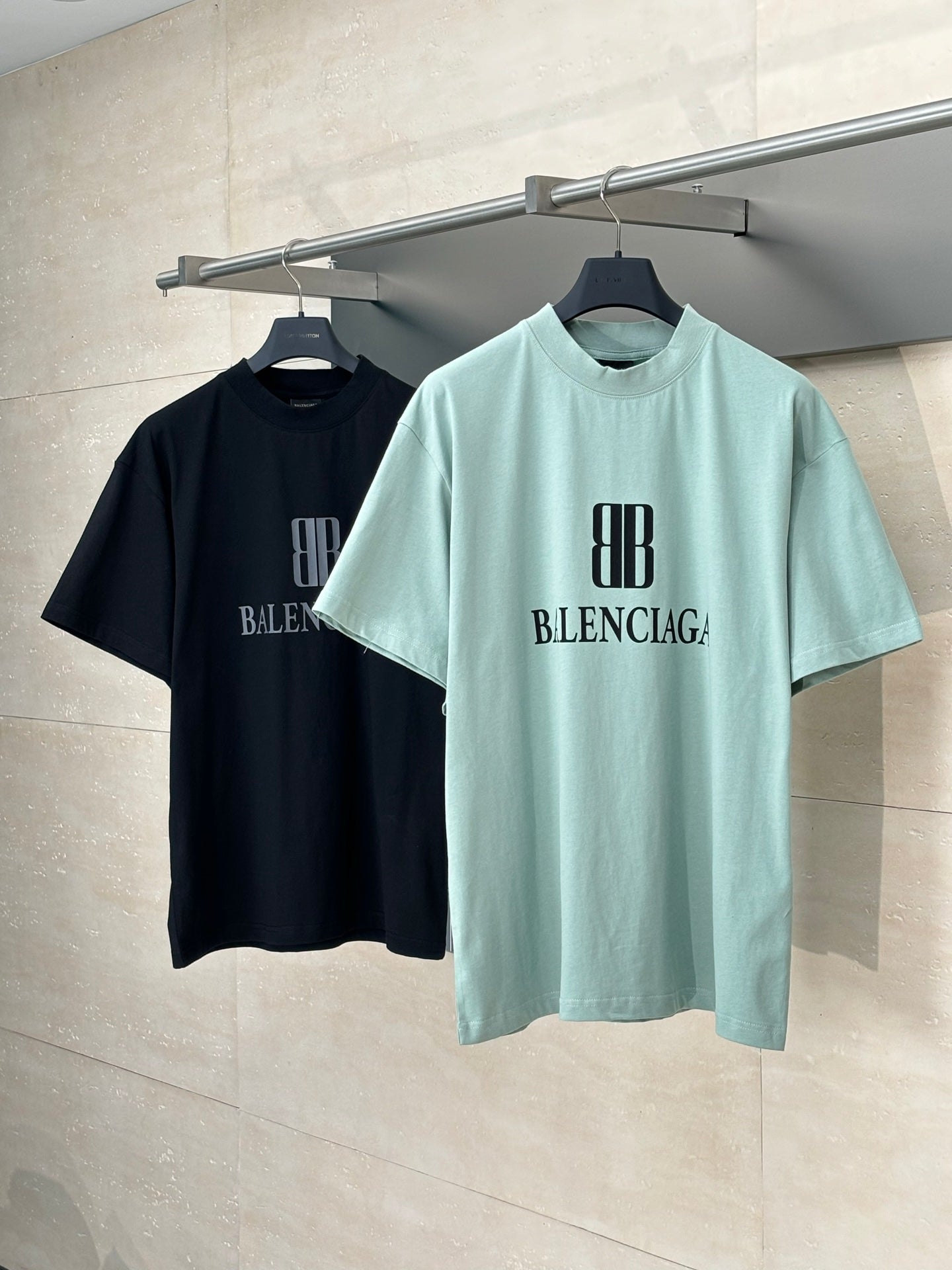 LuxluxHouse Best Quality Clothes Balenciaga T-shirt