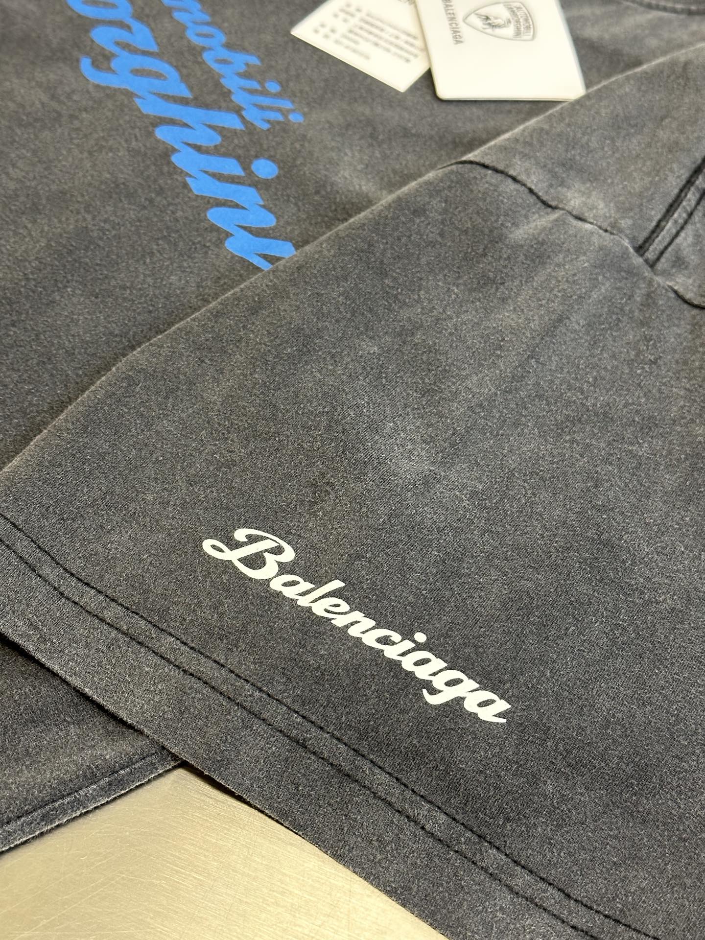 LuxluxHouse Best Quality Clothes Balenciaga T-shirt