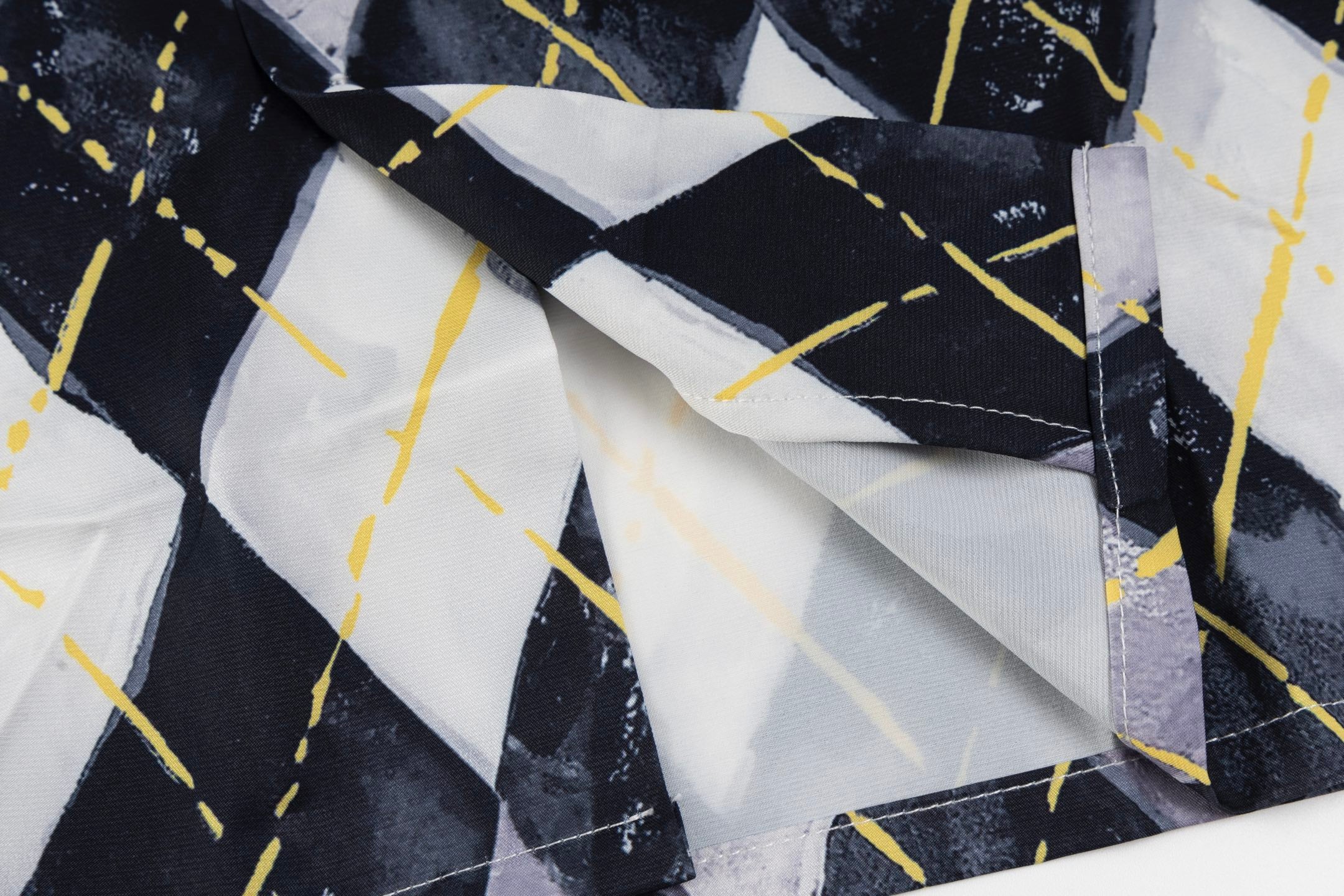 LuxluxHouse Best Quality Clothes Shirts&Polo Prada