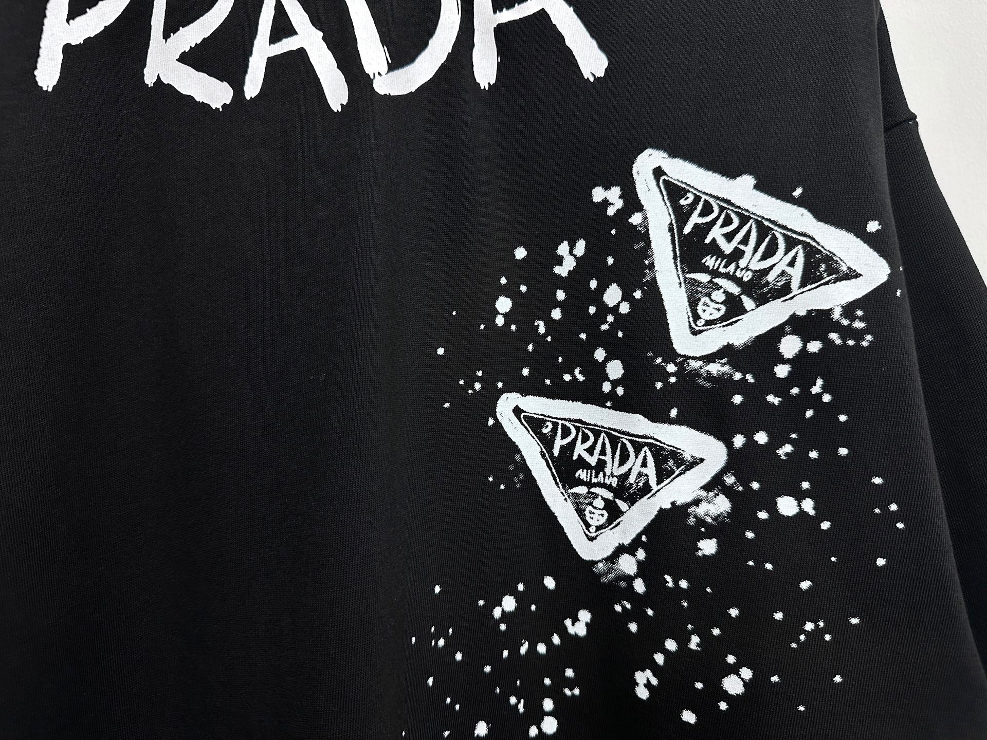 LuxluxHouse Best Quality Clothes T-shirt Prada