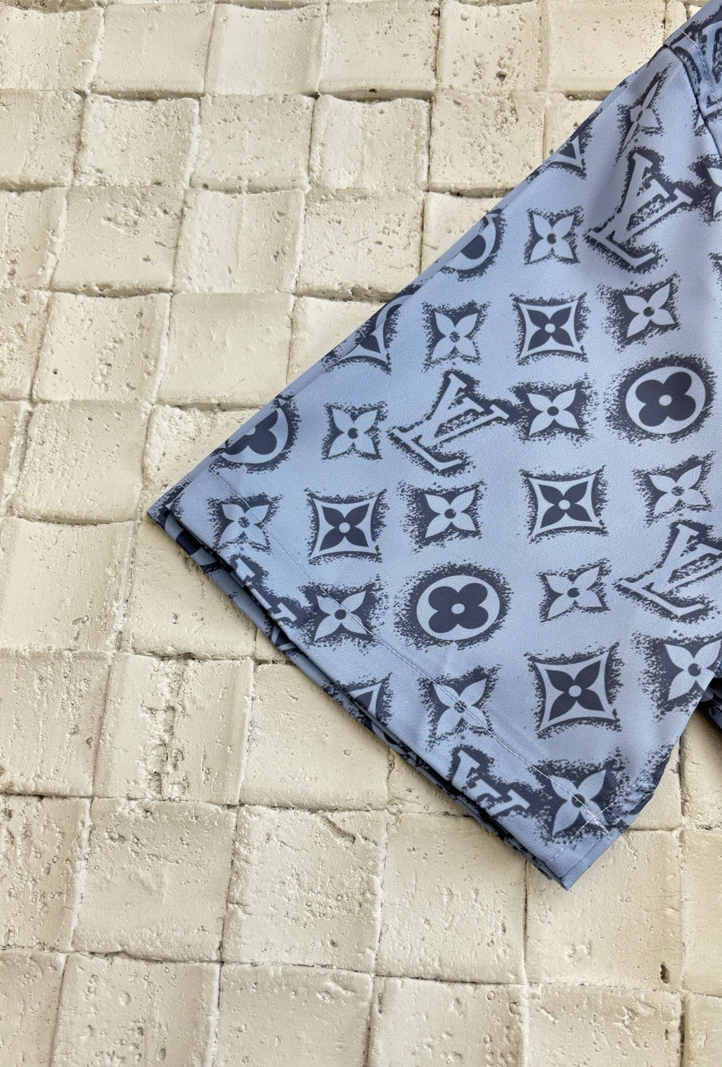 LuxluxHouse Best Quality Clothes Shirts&Polo Louis Vuitton