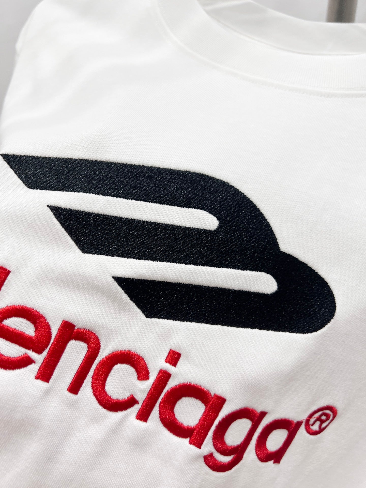 LuxluxHouse Best Quality Clothes Balenciaga T-shirt