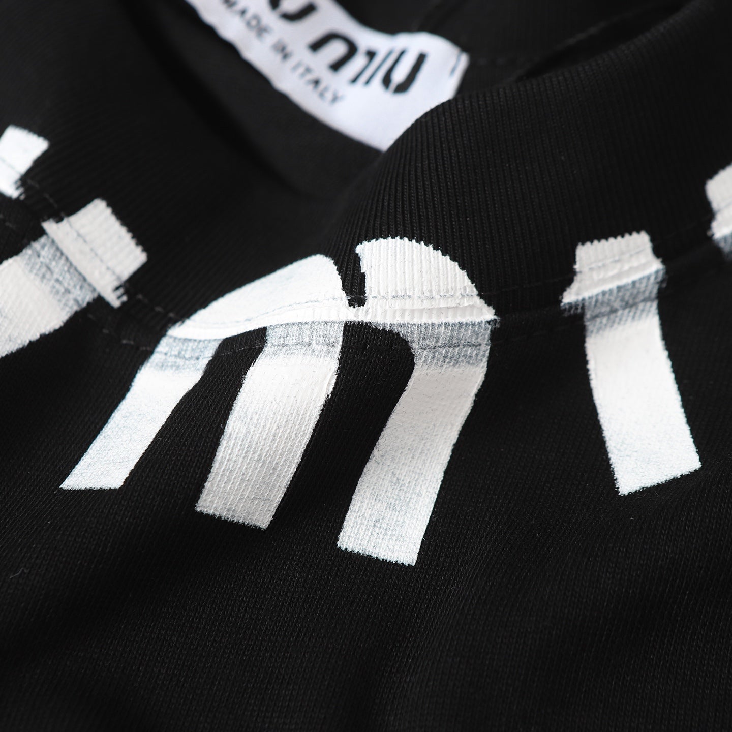 LuxluxHouse Best Quality Clothes Miu Miu T-shirt