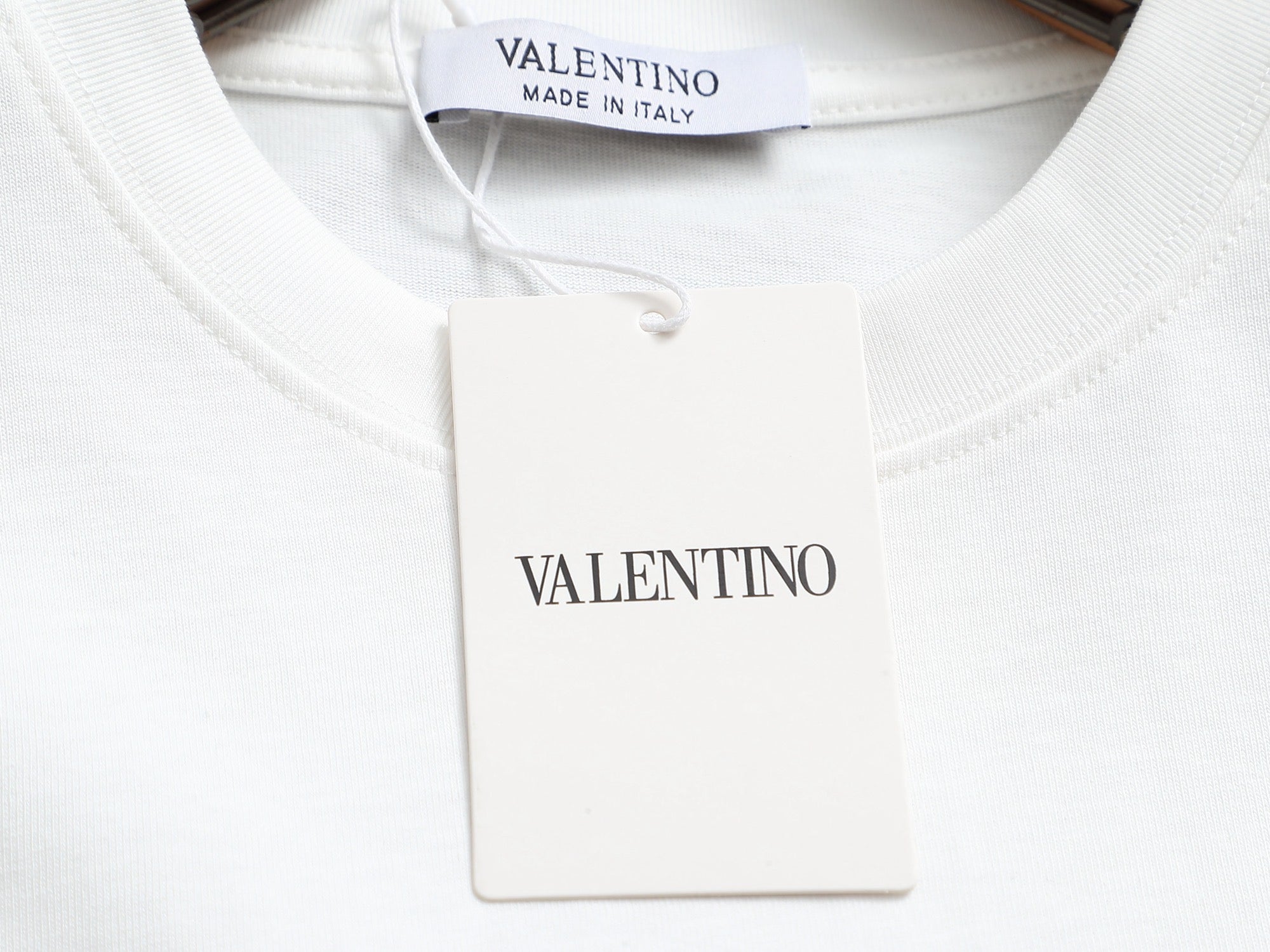 LuxluxHouse Best Quality Clothes Valentino T-shirt