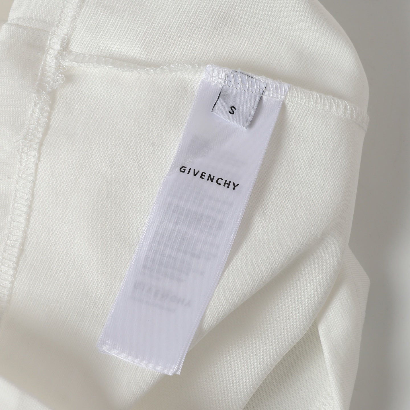 LuxluxHouse Best Quality Clothes Givenchy T-shirt