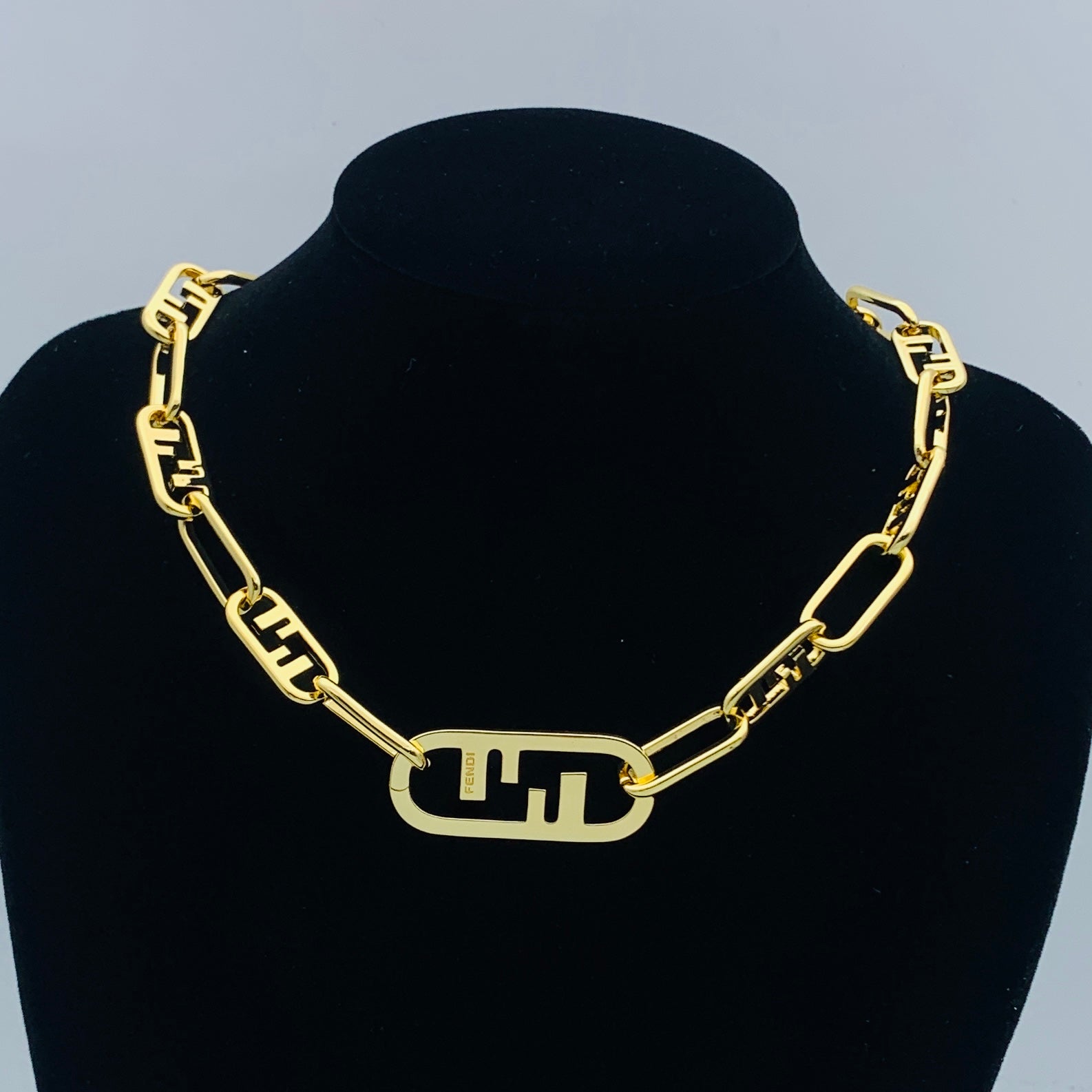 LuxluxHouse Low Price And High Quality Accessories Fendi