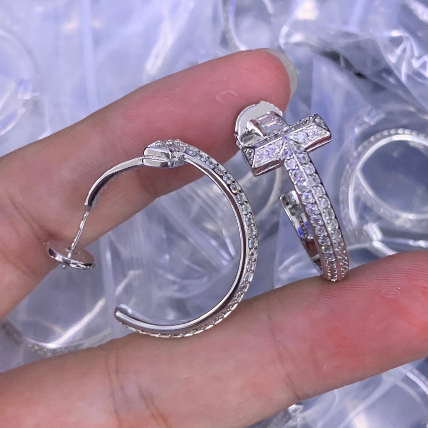 LuxluxHouse Low Price And High Quality Accessories Tiffany