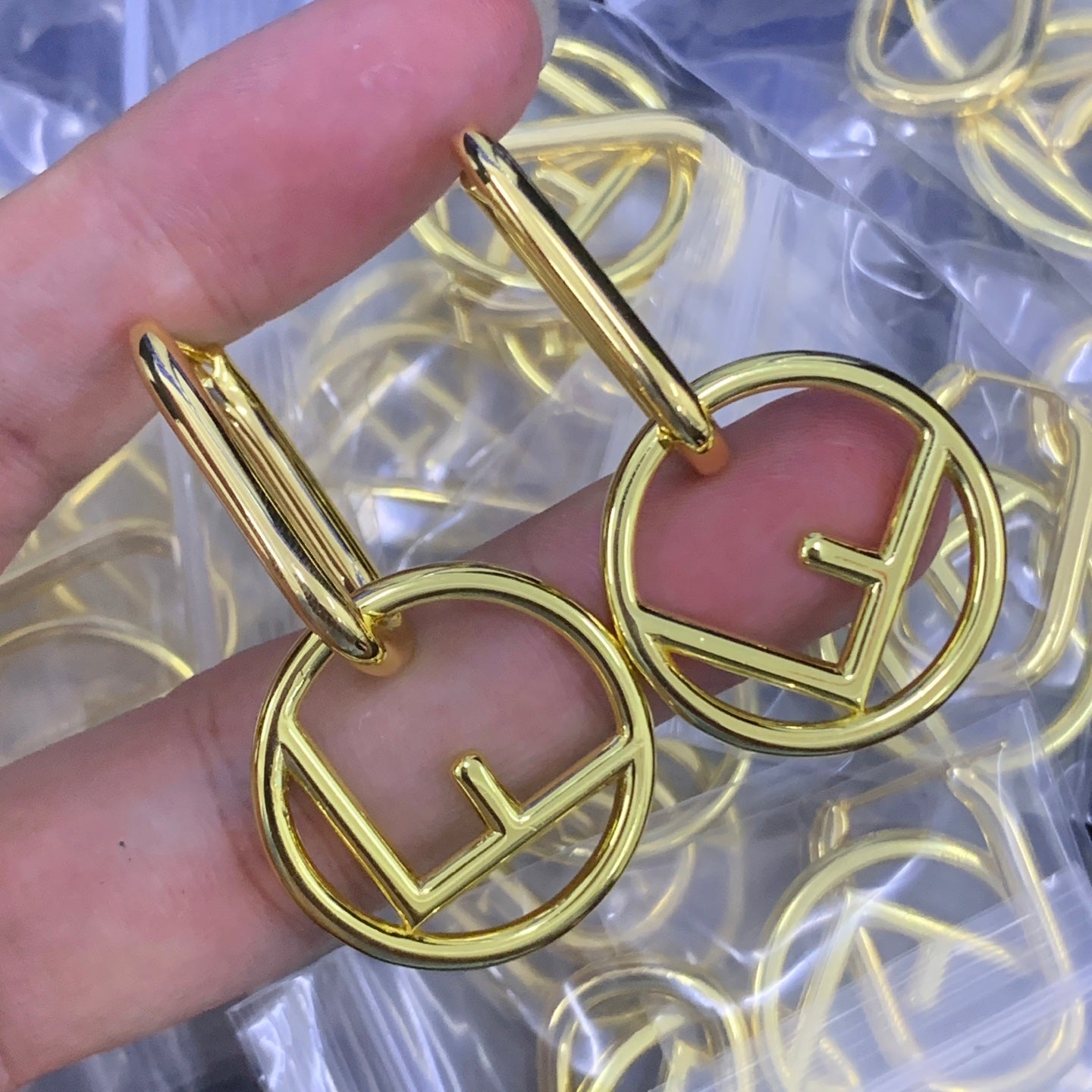 LuxluxHouse Low Price And High Quality Accessories Fendi