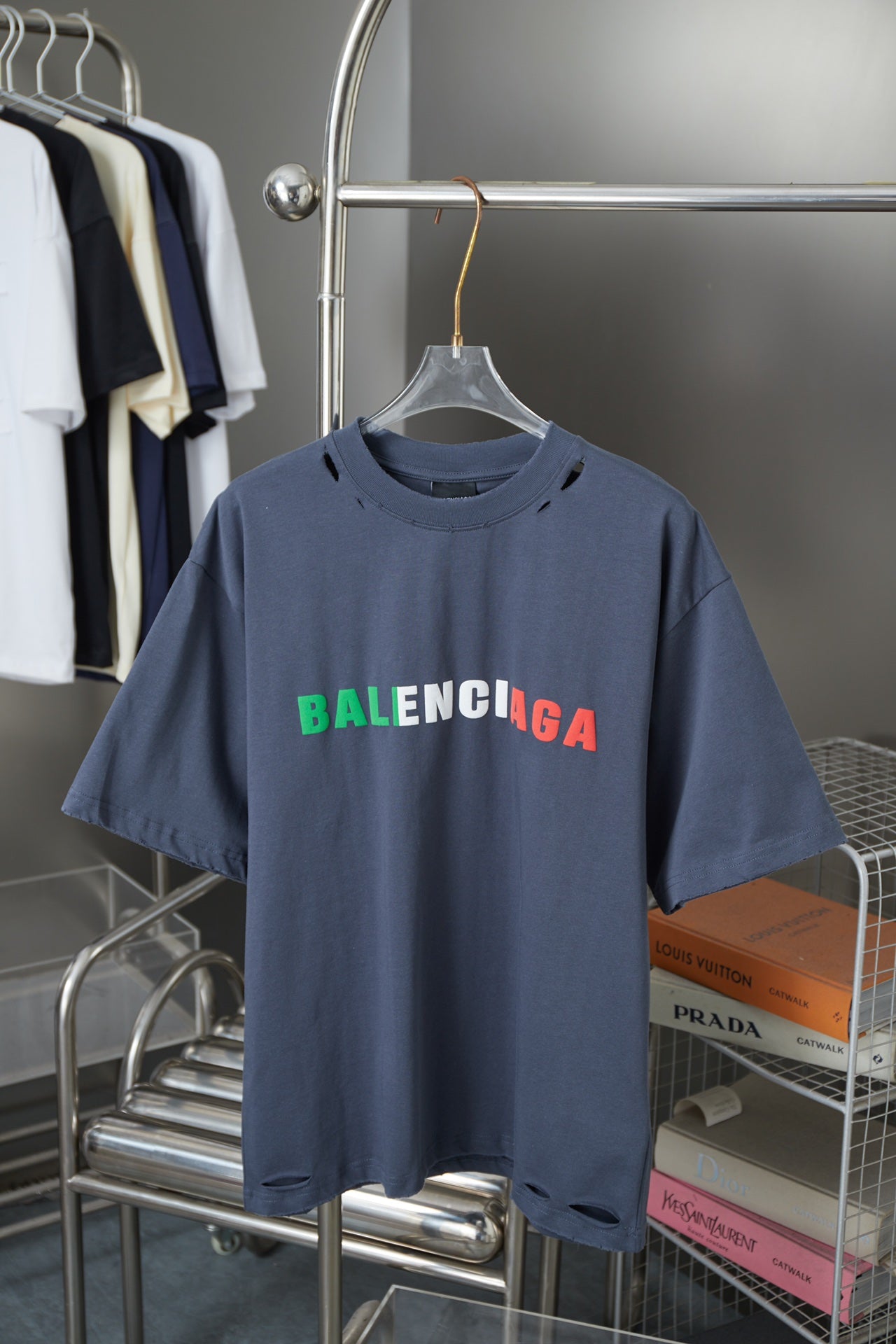 LuxluxHouse Best Quality Clothes Balenciaga T-shirt