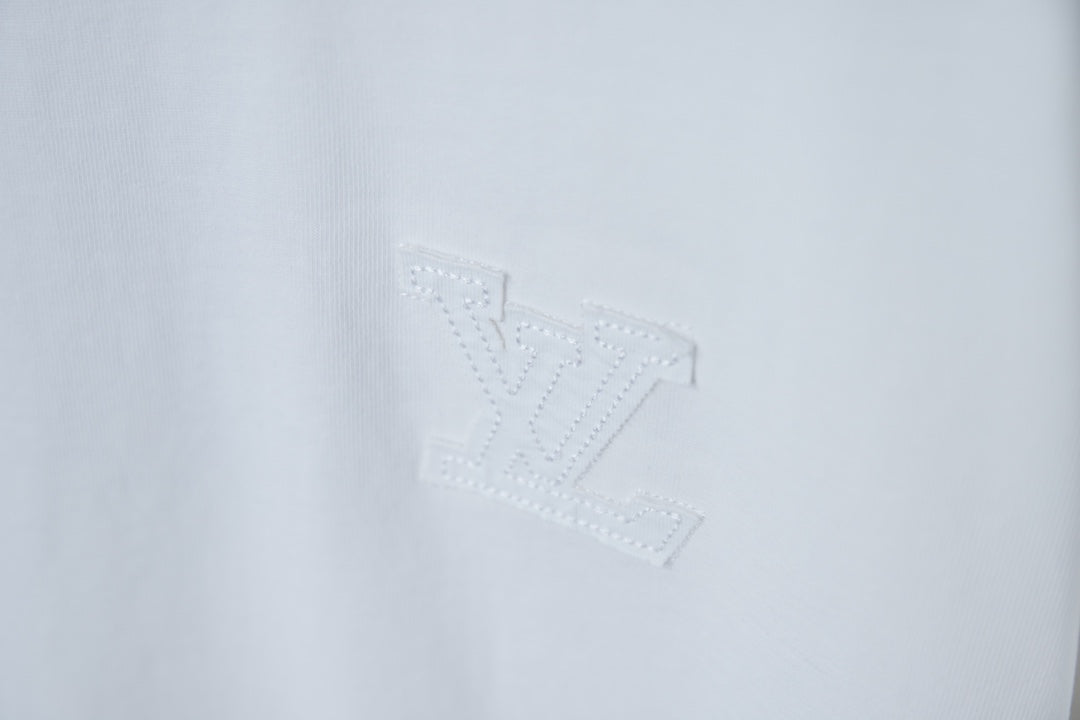 LuxluxHouse Best Quality Clothes T-shirt Louis Vuitton
