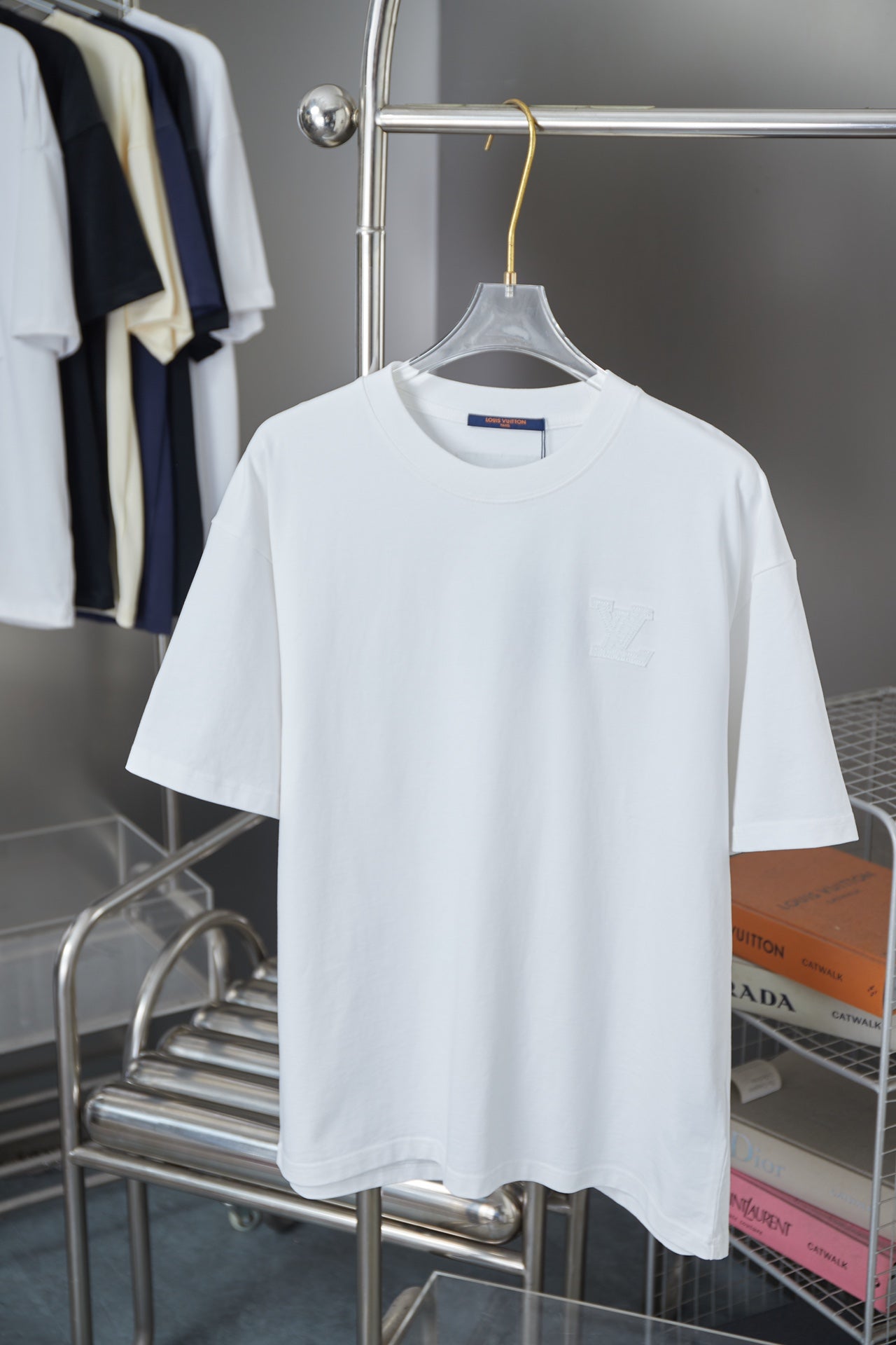 LuxluxHouse Best Quality Clothes T-shirt Louis Vuitton