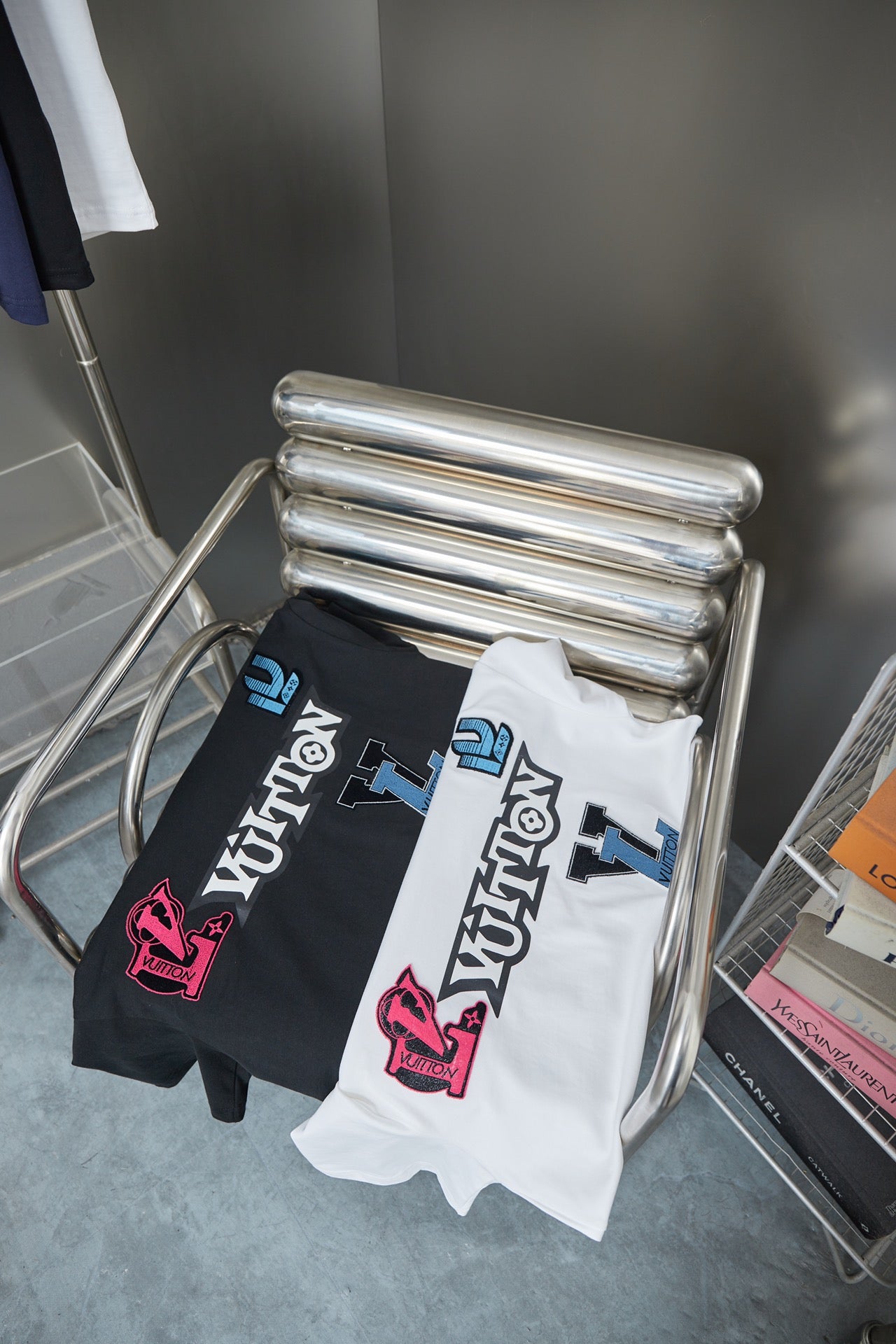 LuxluxHouse Best Quality Clothes T-shirt Louis Vuitton