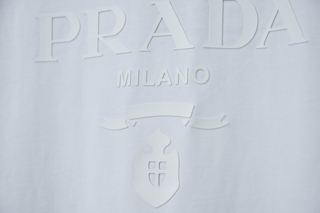 LuxluxHouse Best Quality Clothes T-shirt Prada
