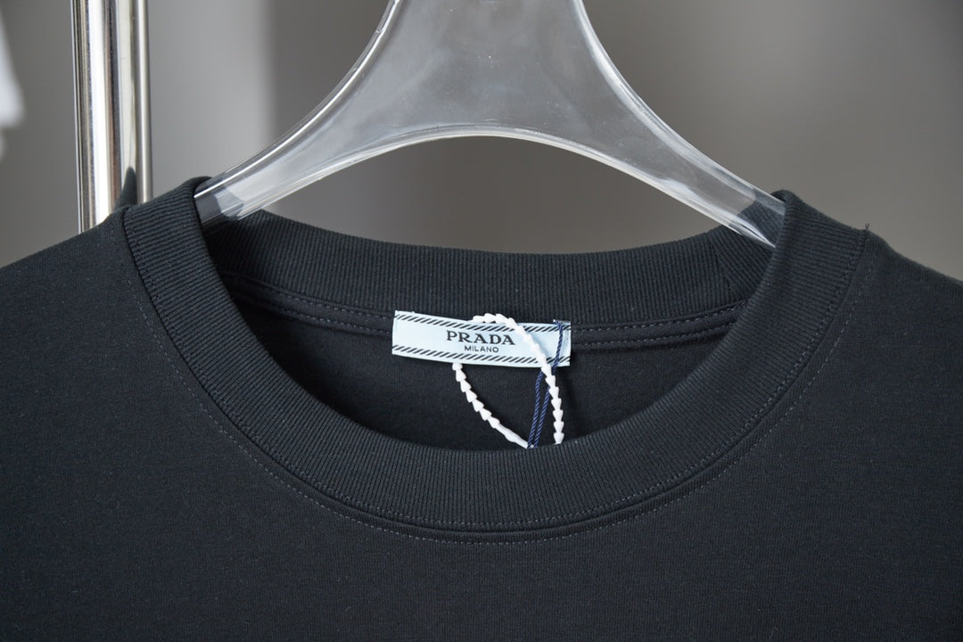 LuxluxHouse Best Quality Clothes T-shirt Prada