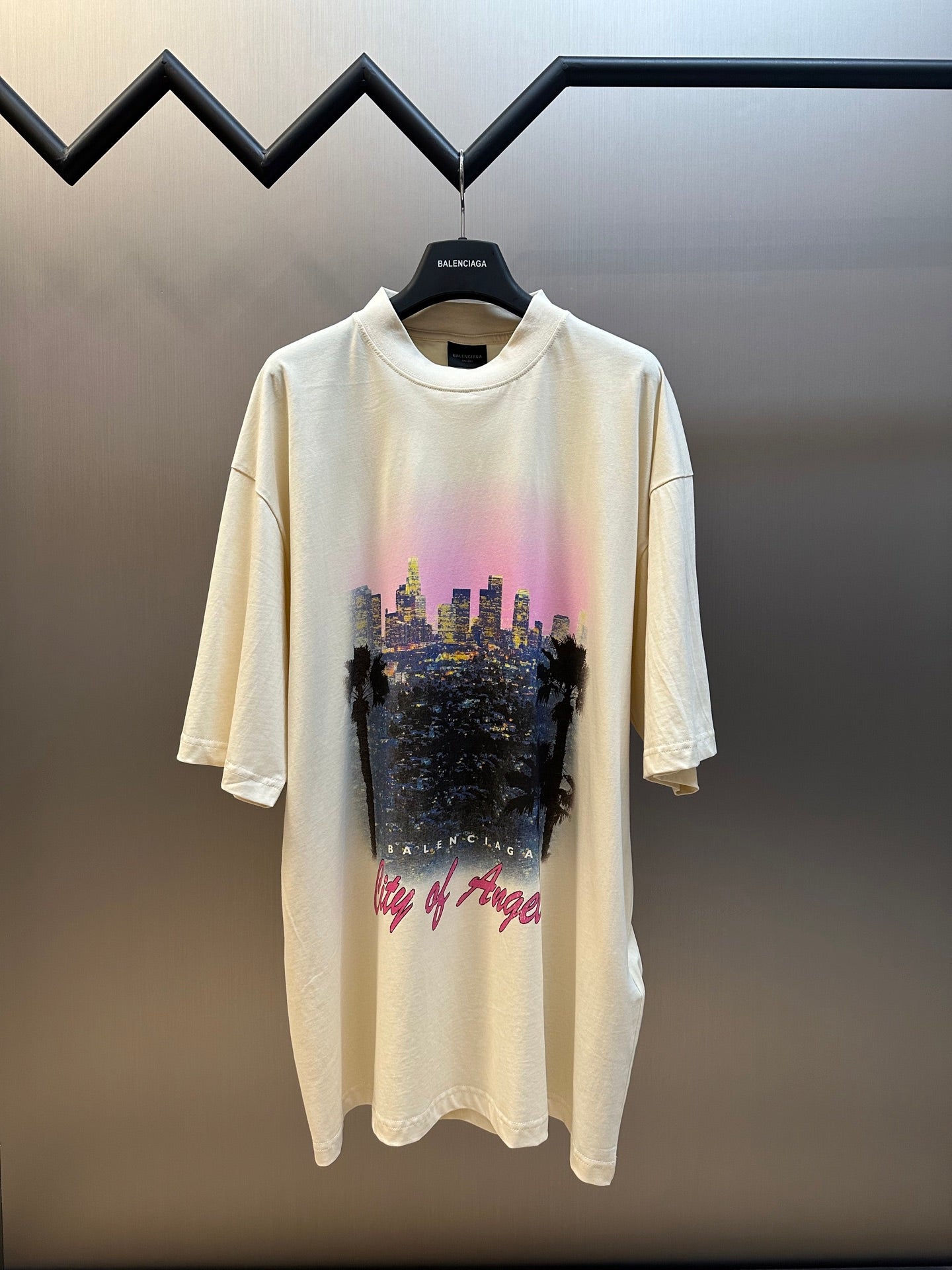 LuxluxHouse Best Quality Clothes Balenciaga T-shirt