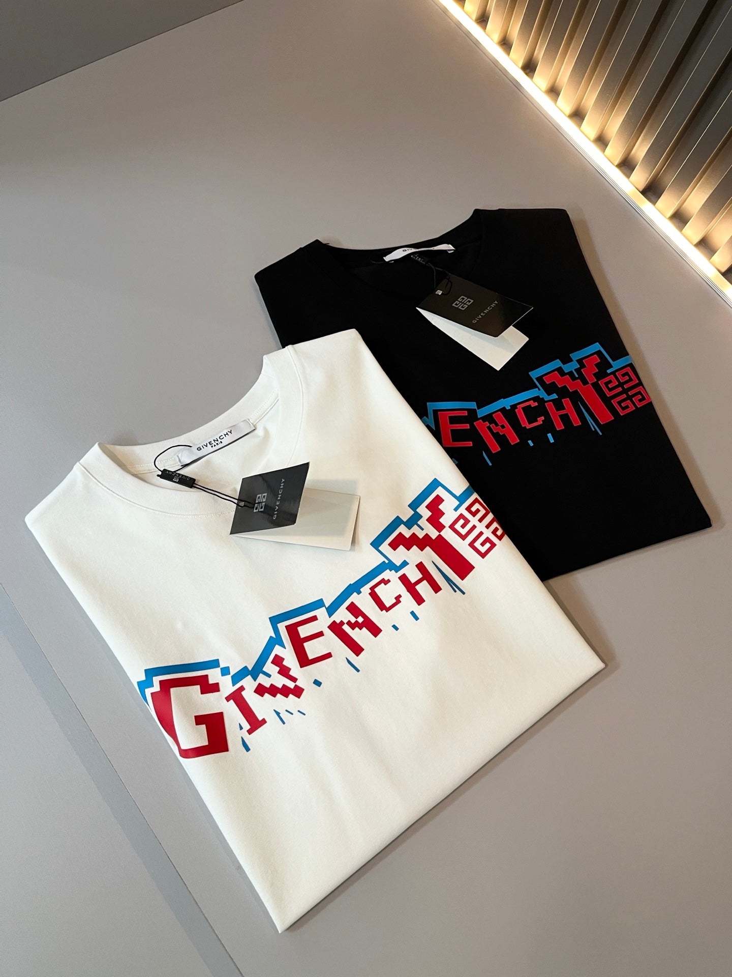 LuxluxHouse Best Quality Clothes Givenchy T-shirt