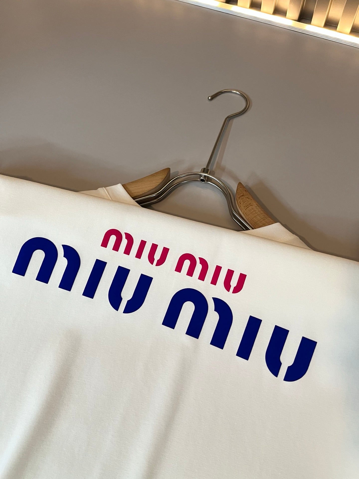 LuxluxHouse Best Quality Clothes Miu Miu T-shirt