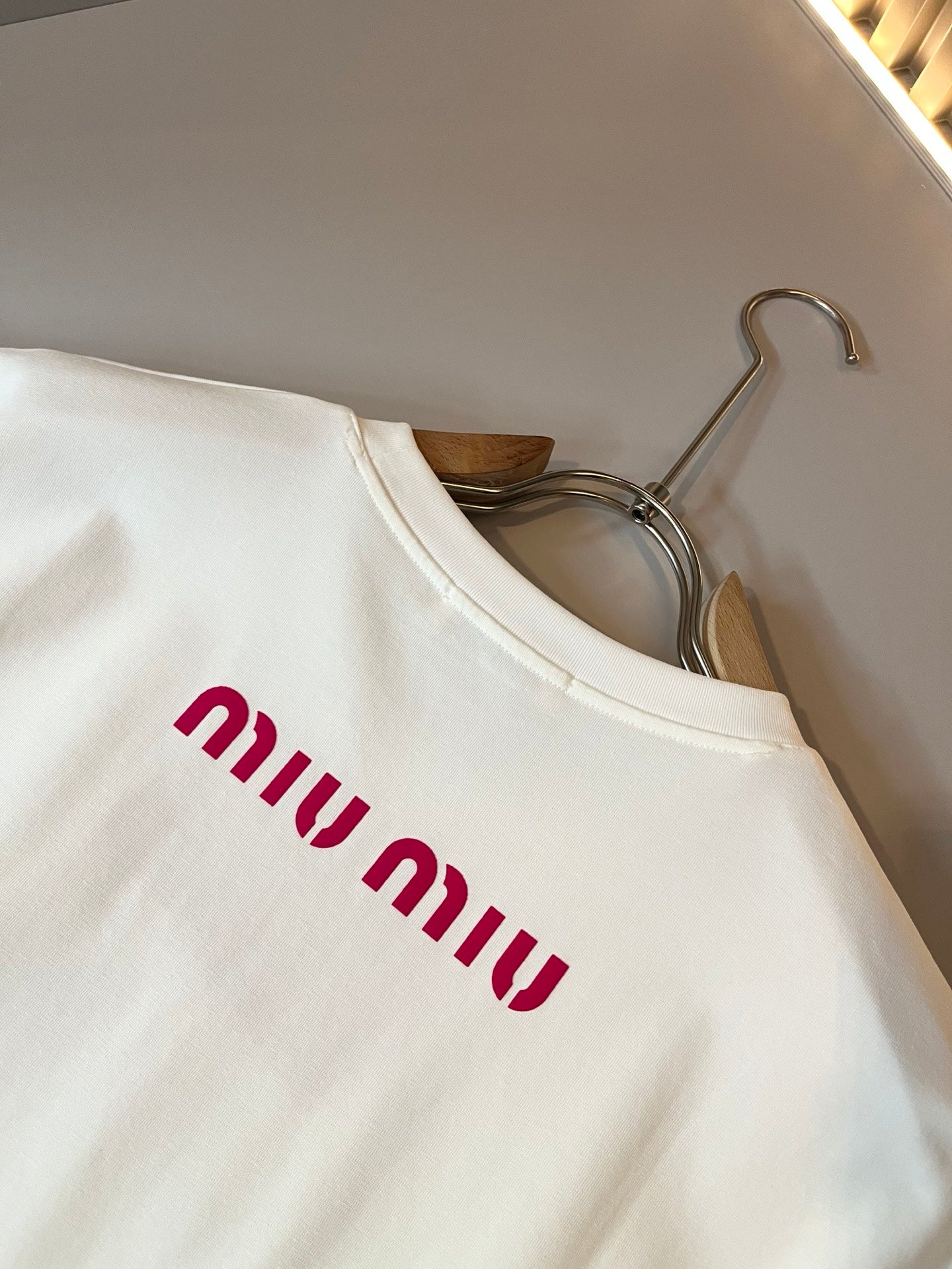 LuxluxHouse Best Quality Clothes Miu Miu T-shirt