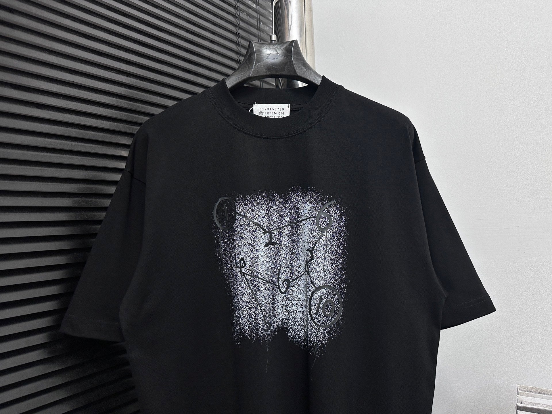 LuxluxHouse Best Quality Clothes T-shirt Chanel & Maison Margiela