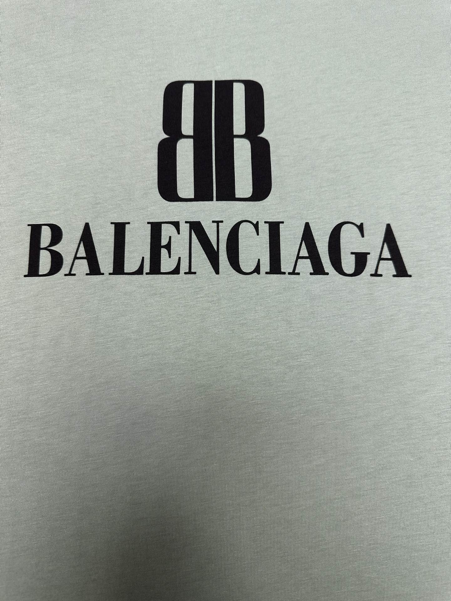 LuxluxHouse Best Quality Clothes Balenciaga T-shirt