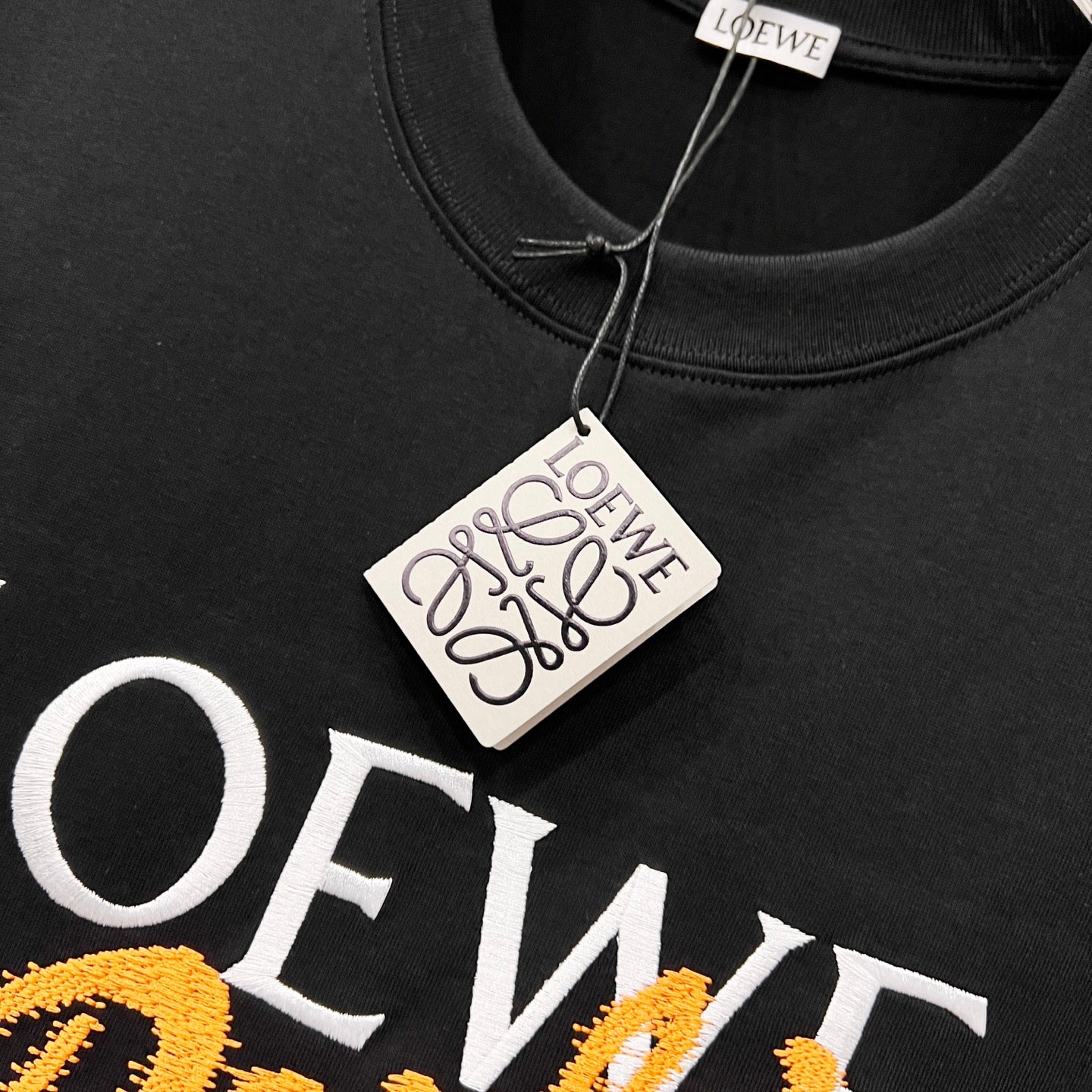 LuxluxHouse Best Quality Clothes T-shirt Loewe