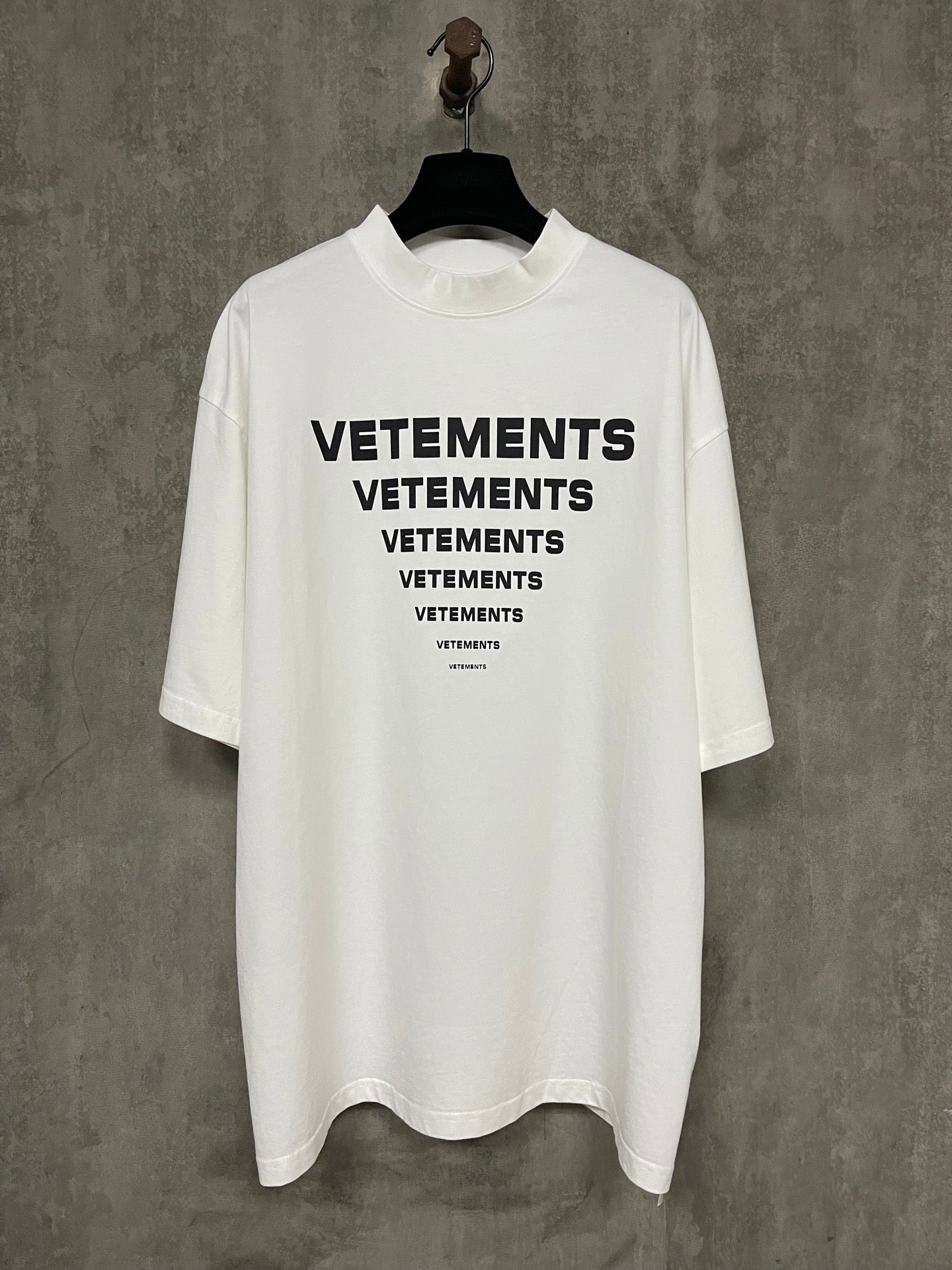 LuxluxHouse Best Quality Clothes T-shirt