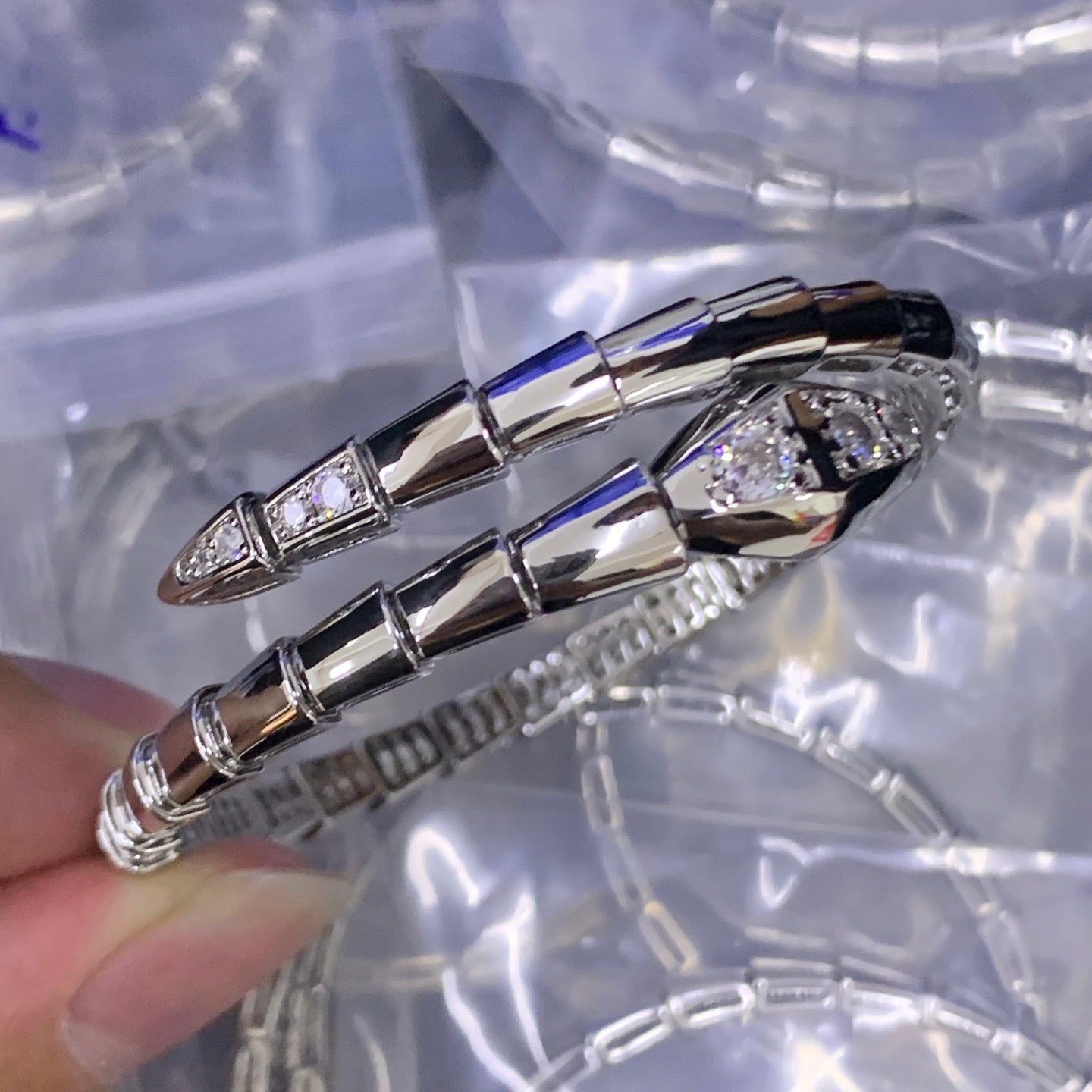 LuxluxHouse Low Price And High Quality Accessories Bvlgari