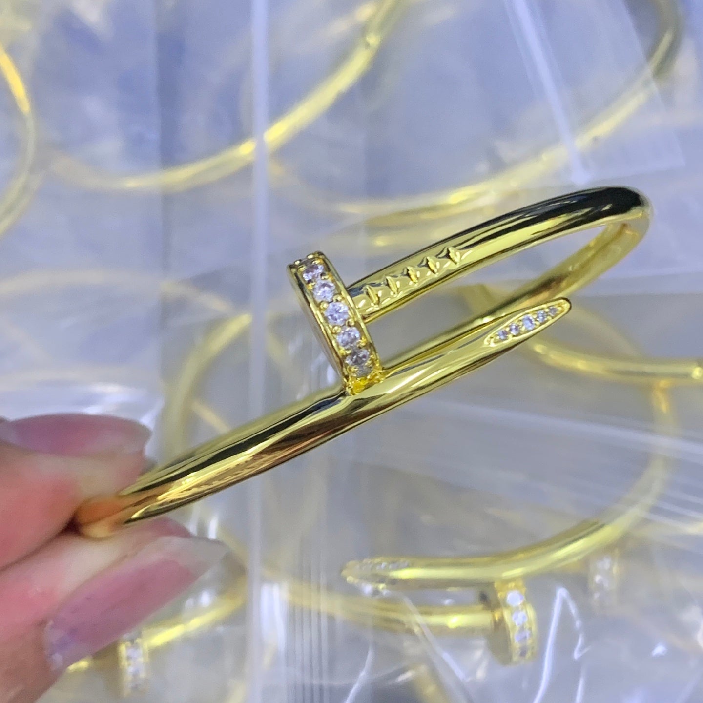 LuxluxHouse Low Price And High Quality Accessories Cartier