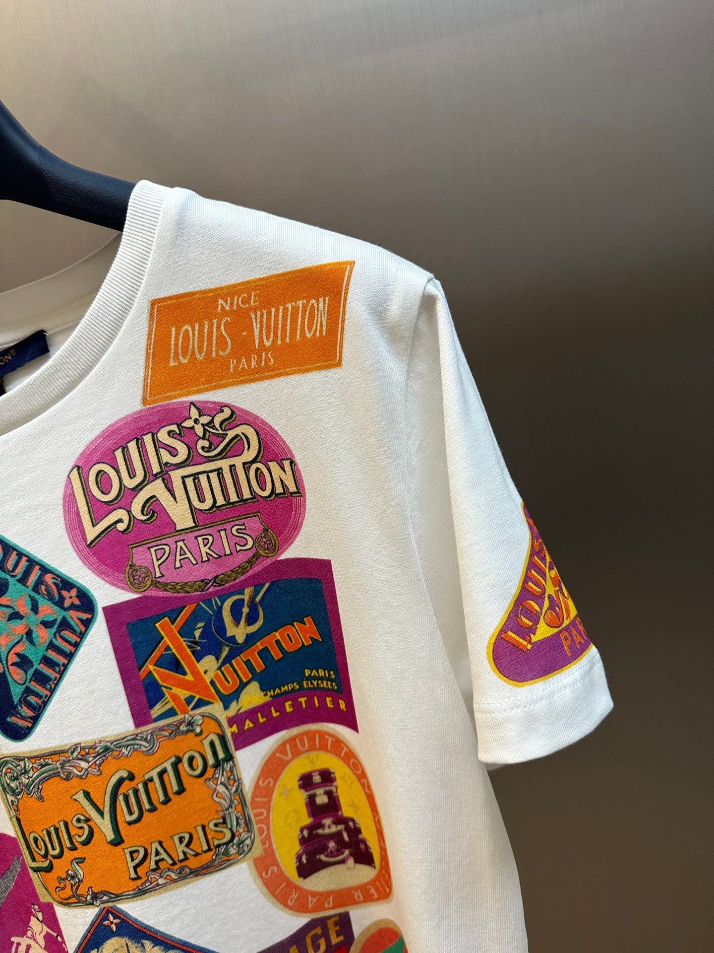 LuxluxHouse Best Quality Clothes T-shirt Louis Vuitton