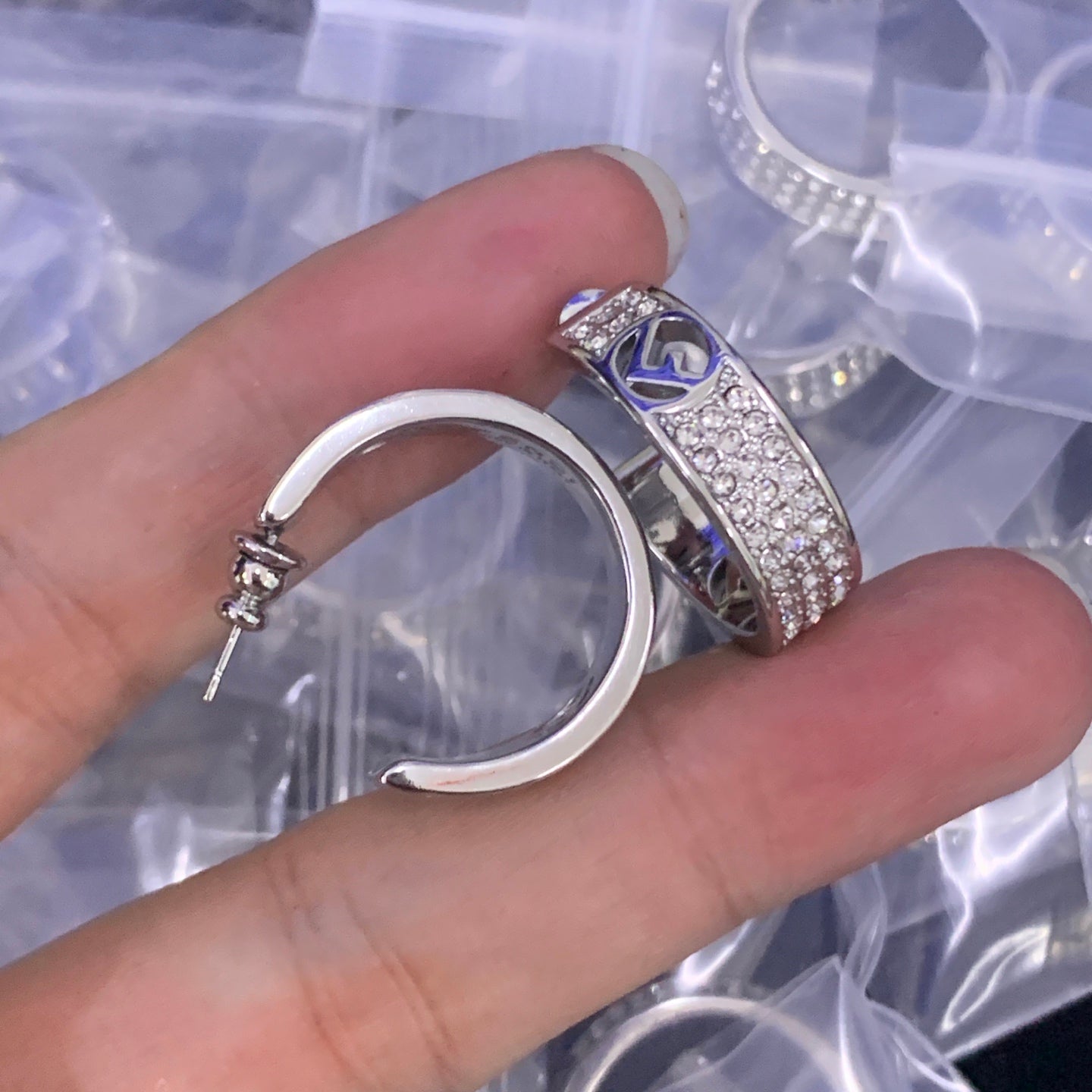 LuxluxHouse Low Price And High Quality Accessories Fendi