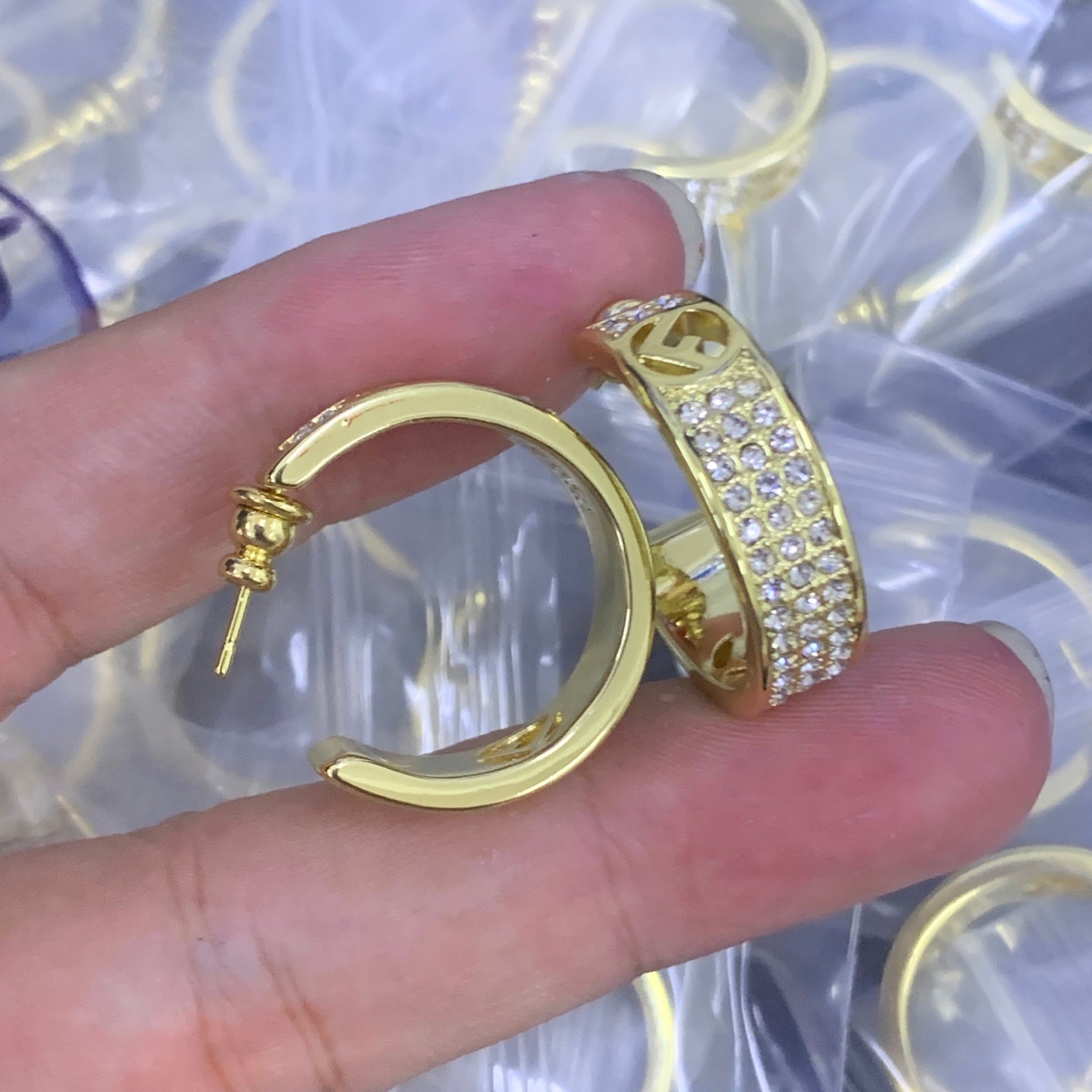 LuxluxHouse Low Price And High Quality Accessories Fendi