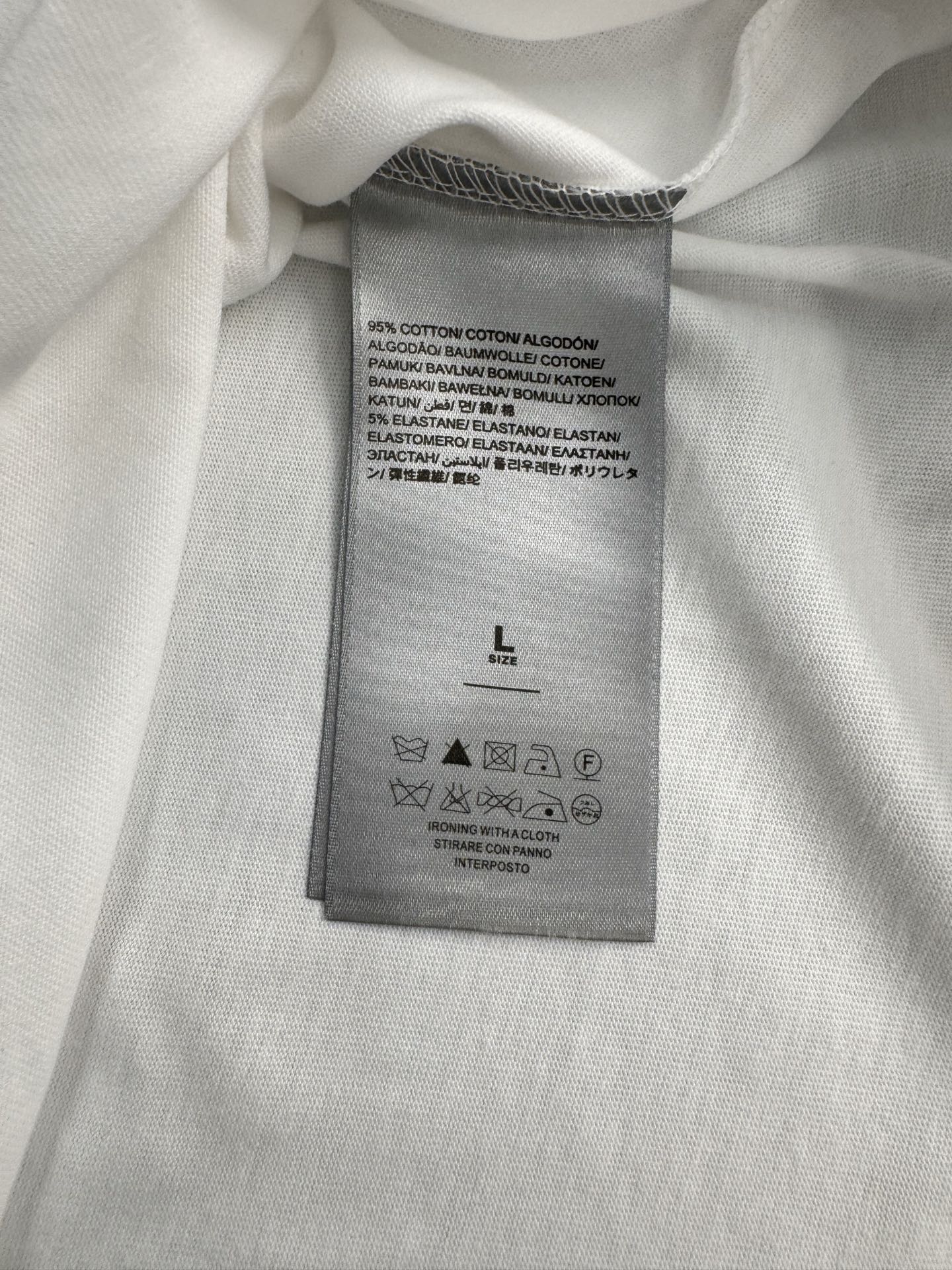LuxluxHouse Best Quality Clothes T-shirt Loewe