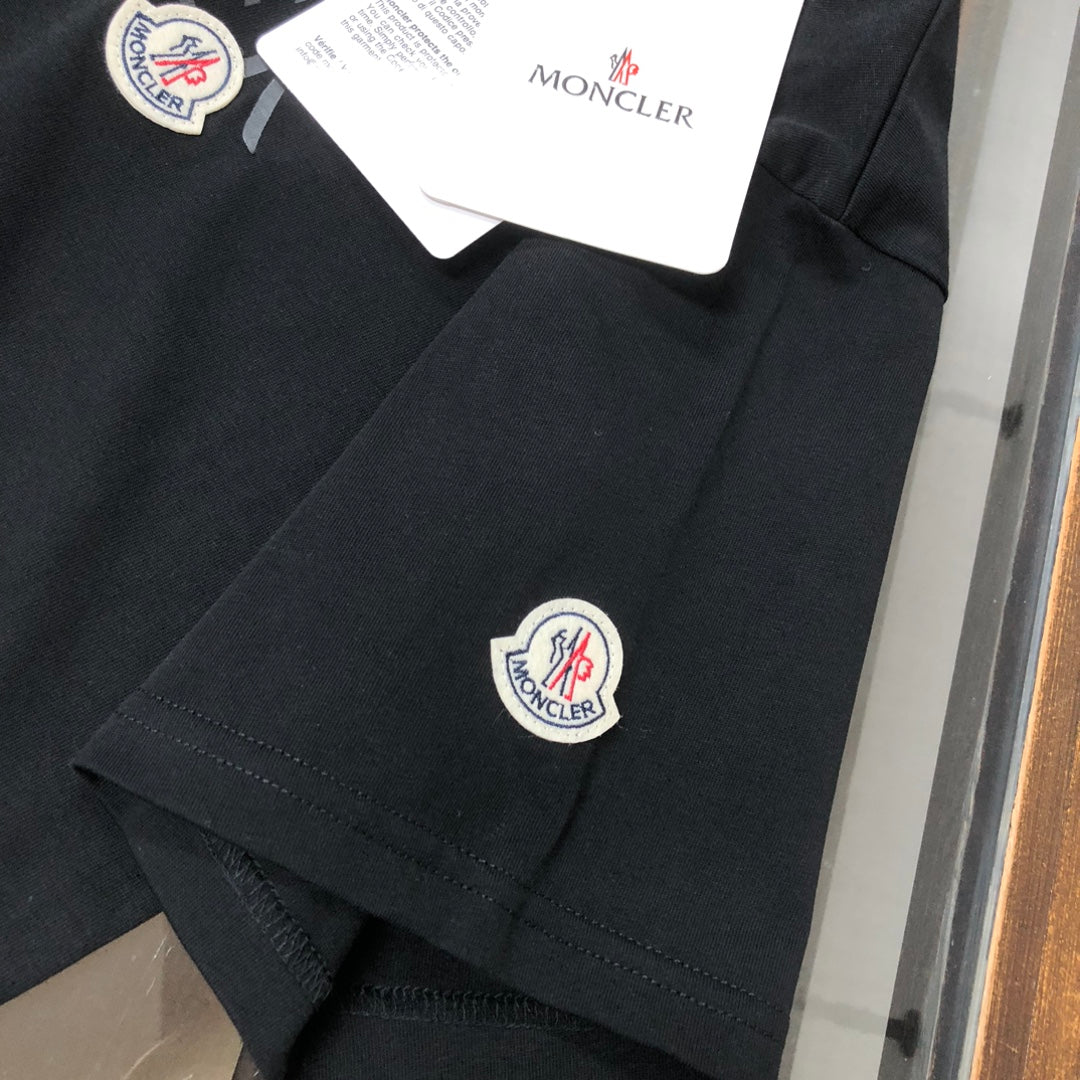 LuxluxHouse Best Quality Clothes T-shirt Moncler