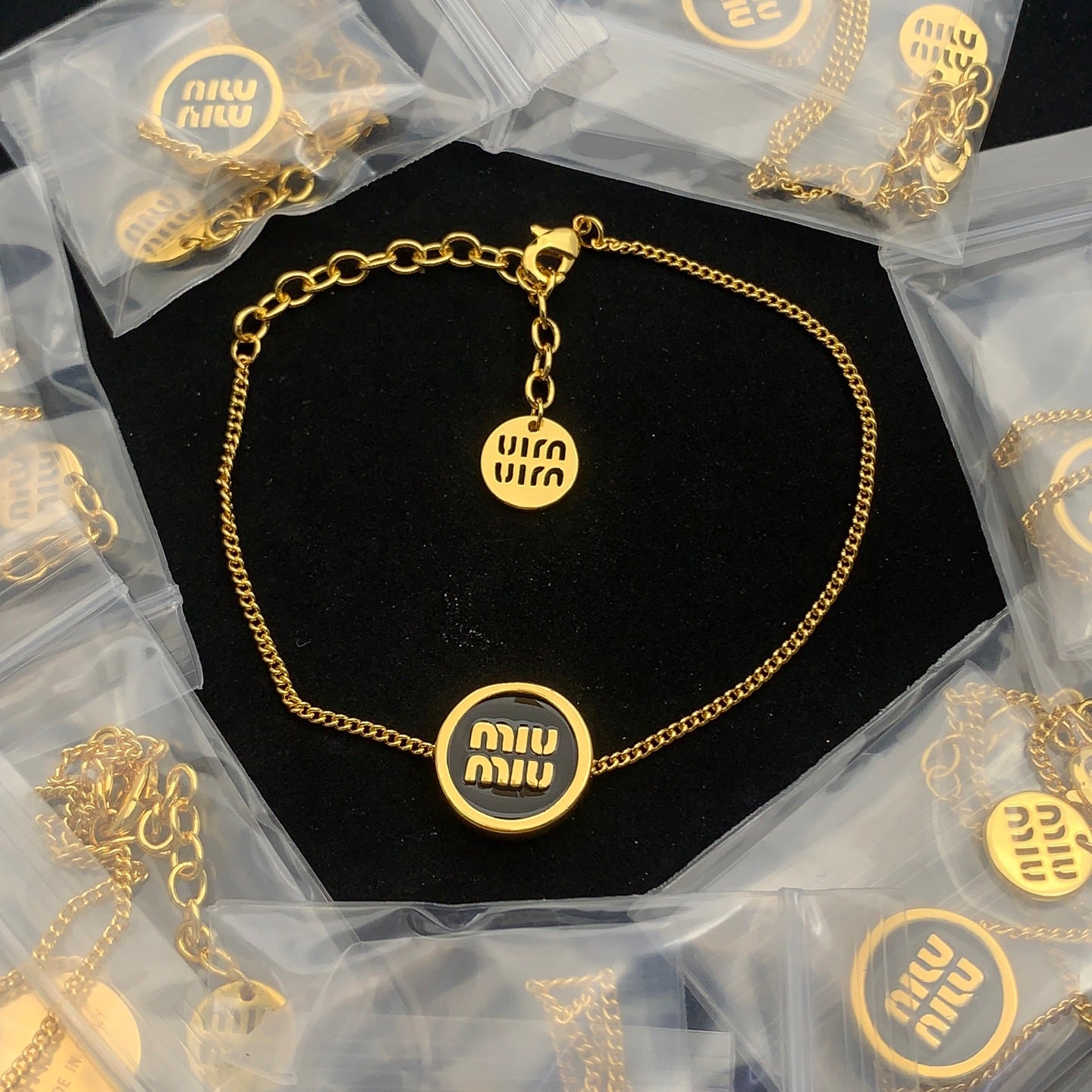 LuxluxHouse Low Price And High Quality Accessories Miu Miu