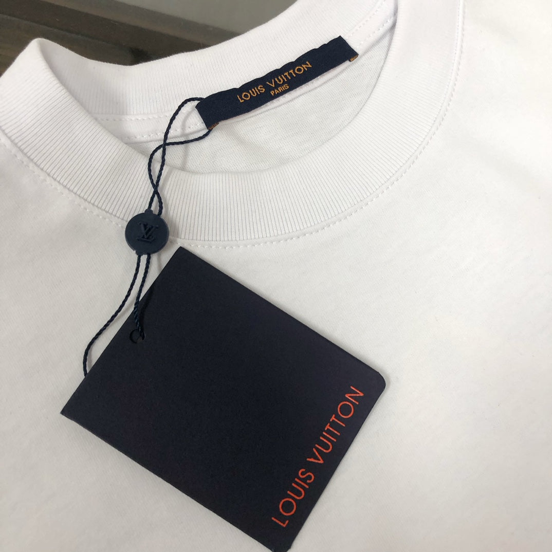 LuxluxHouse Best Quality Clothes T-shirt Louis Vuitton