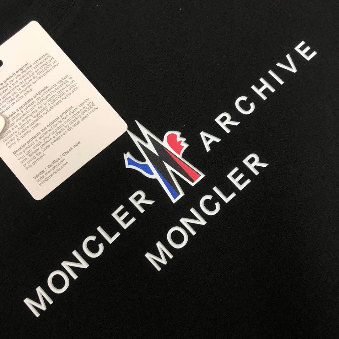 LuxluxHouse Best Quality Clothes T-shirt Moncler