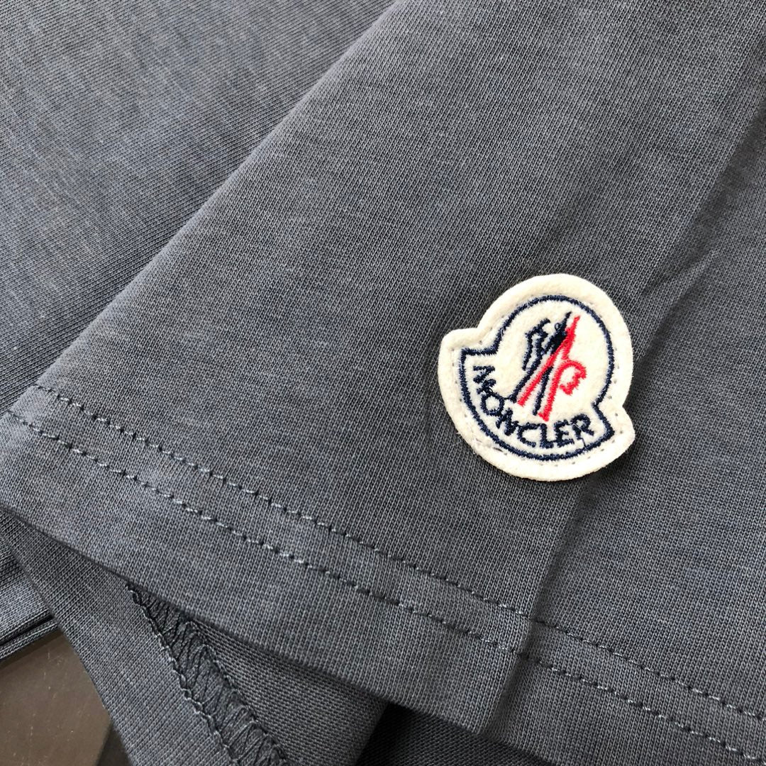 LuxluxHouse Best Quality Clothes T-shirt Moncler