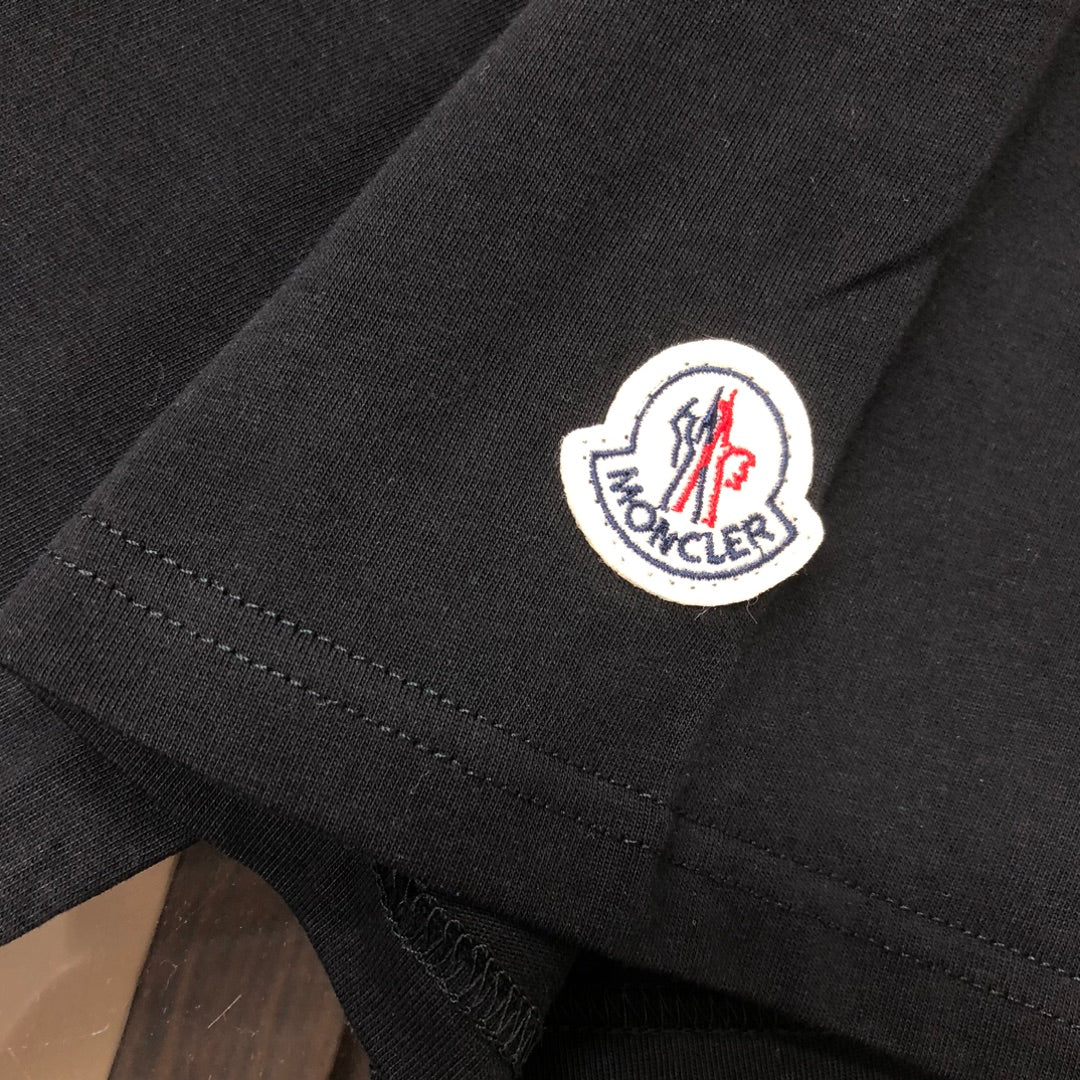 LuxluxHouse Best Quality Clothes T-shirt Moncler