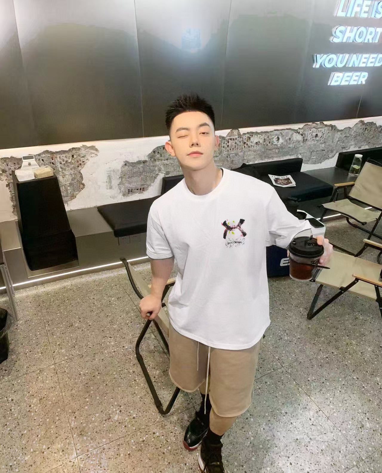 LuxluxHouse Best Quality Clothes Balenciaga T-shirt