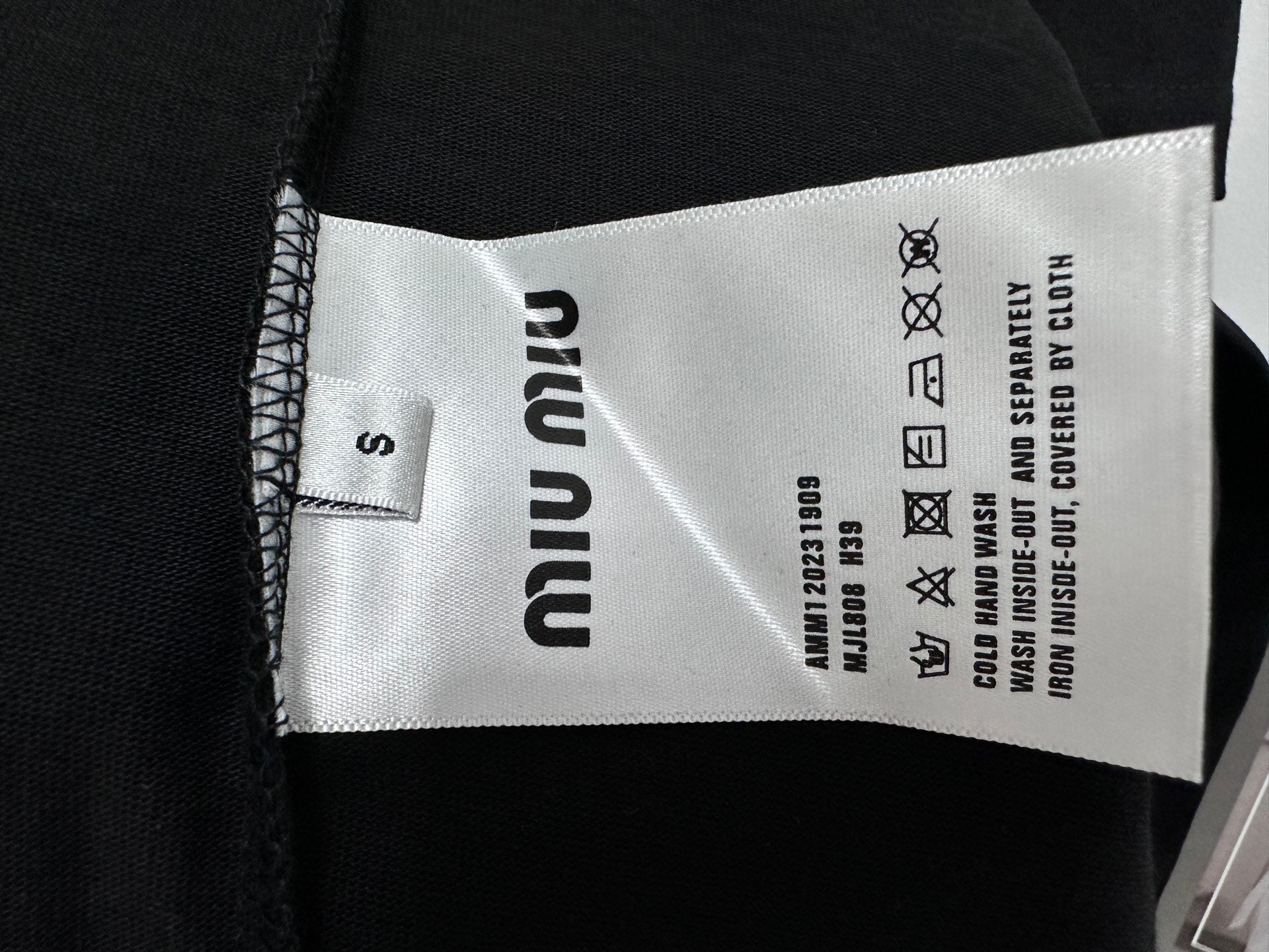 LuxluxHouse Best Quality Clothes Miu Miu T-shirt