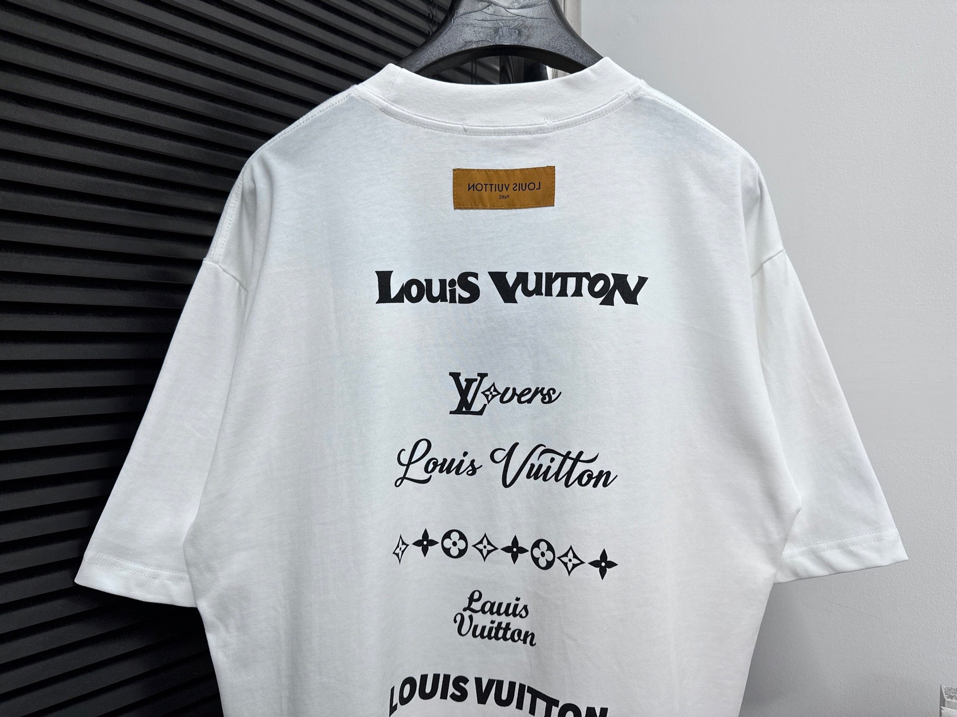 LuxluxHouse Best Quality Clothes T-shirt Louis Vuitton