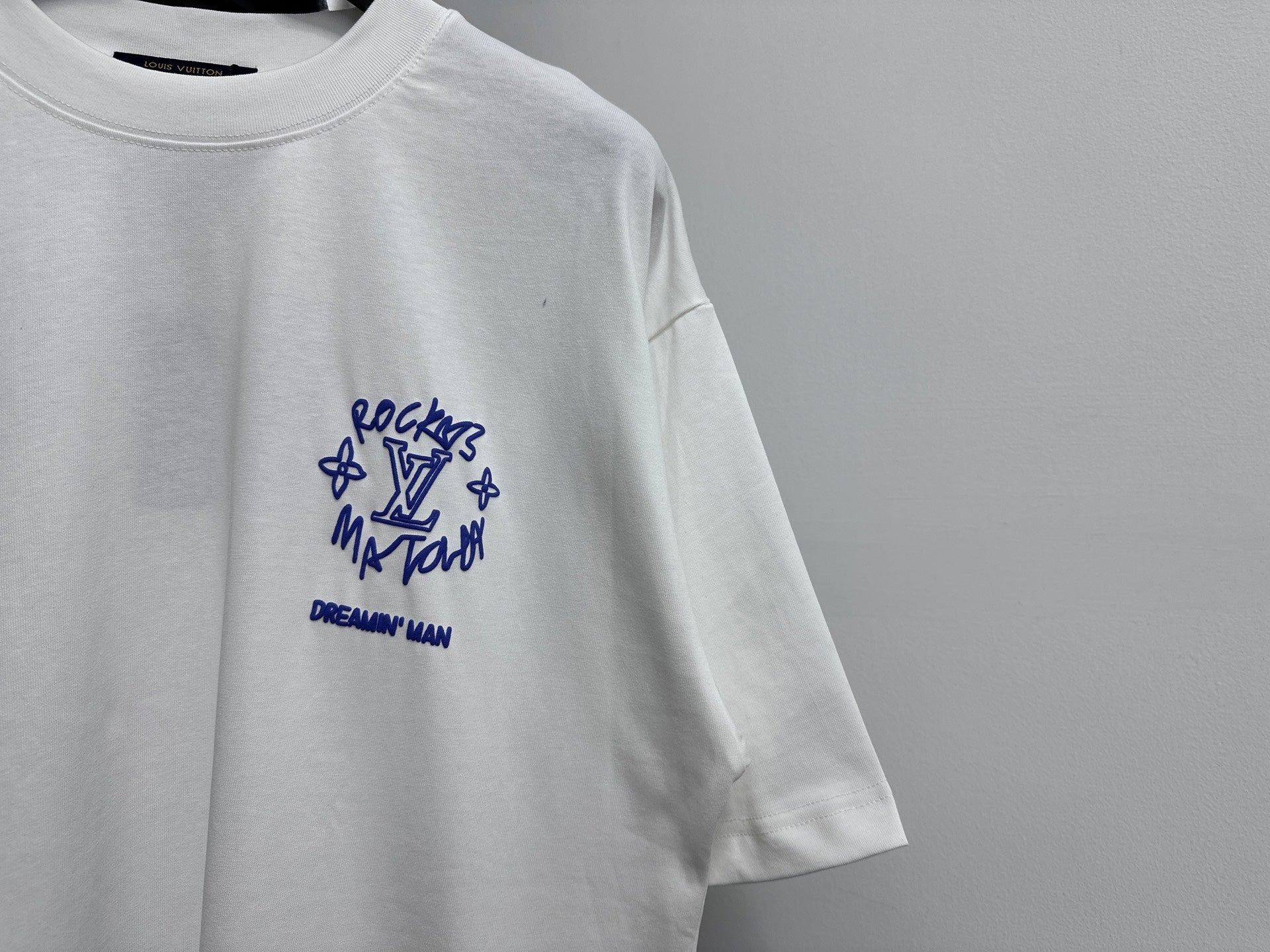 LuxluxHouse Best Quality Clothes T-shirt Louis Vuitton