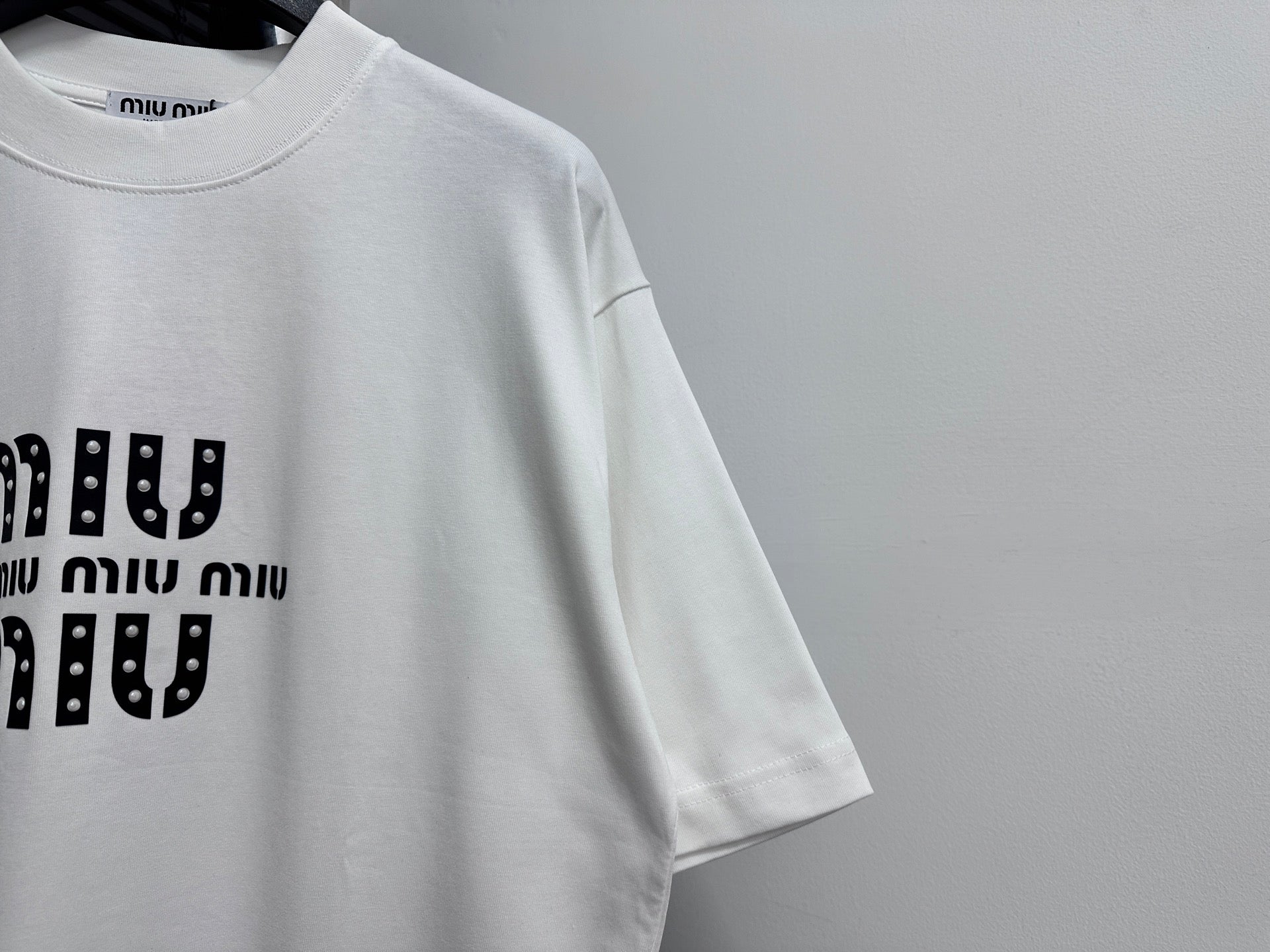 LuxluxHouse Best Quality Clothes Miu Miu T-shirt